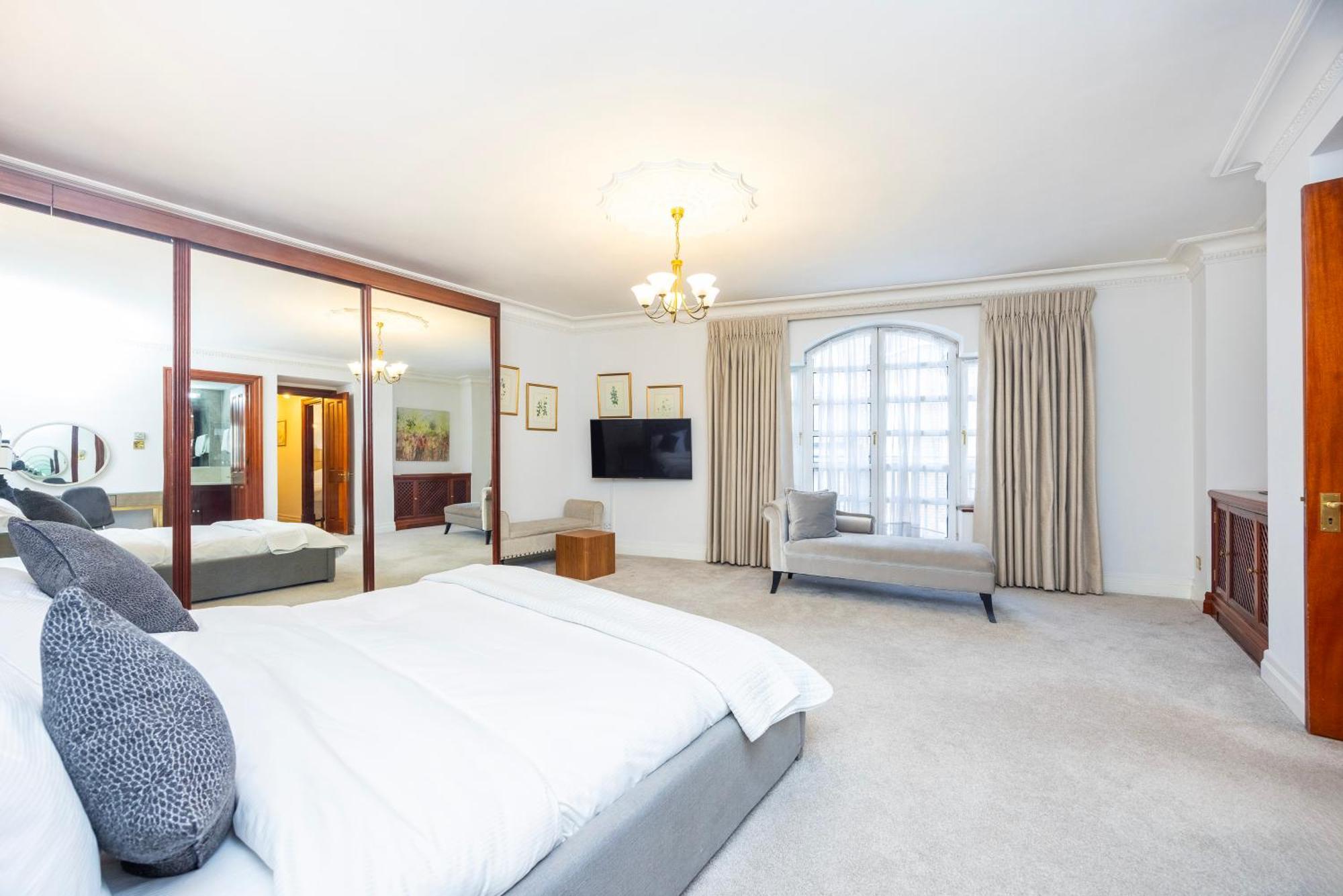 Carlton Court - Mayfair Londres