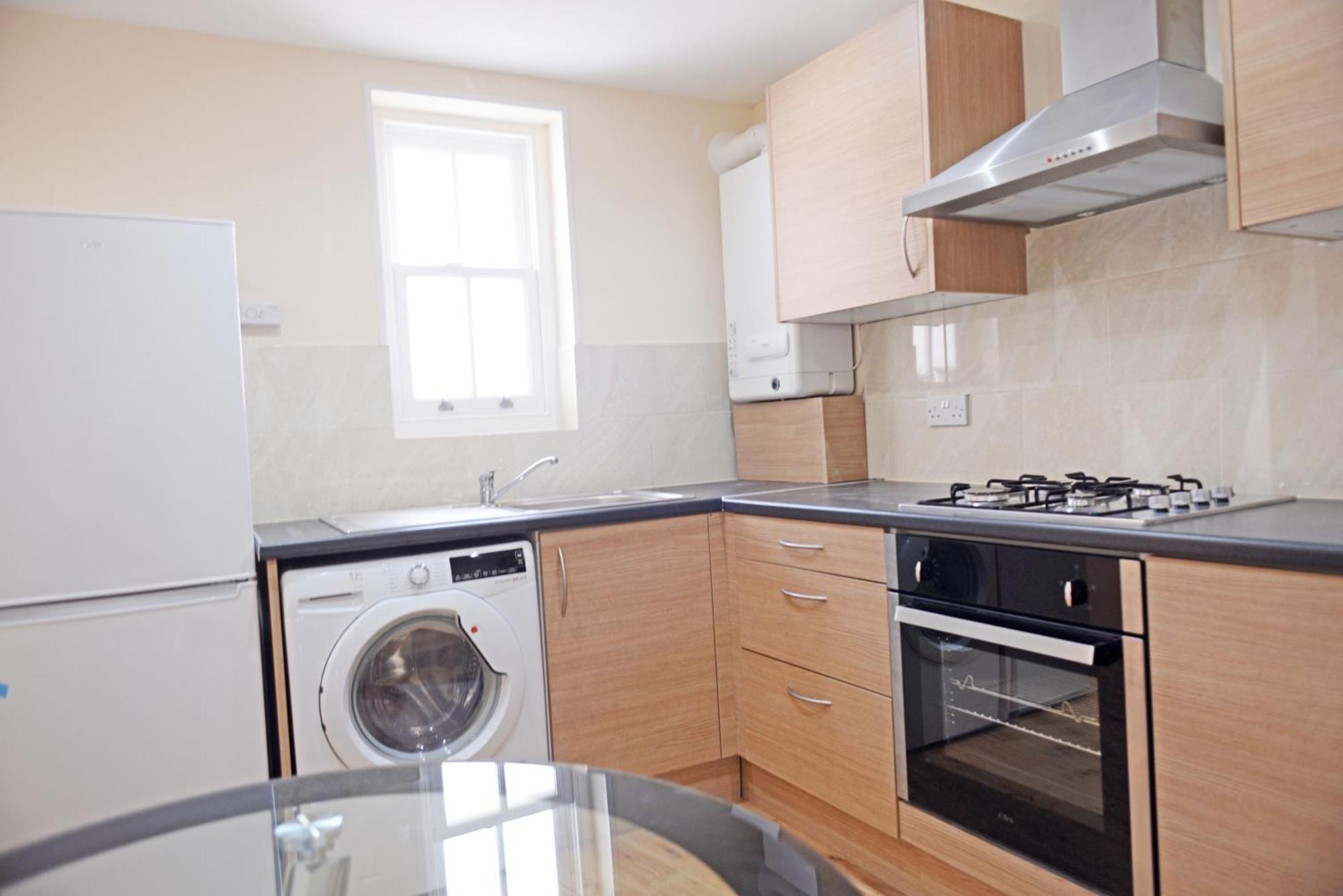 London's East End 2 Bedroom Apartamento Londres