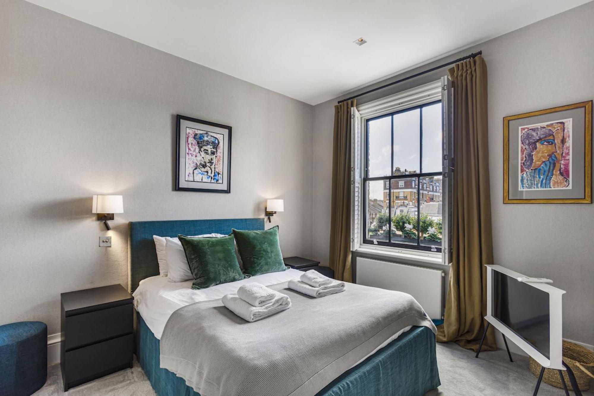Luxurious - Denyer Street * Londres