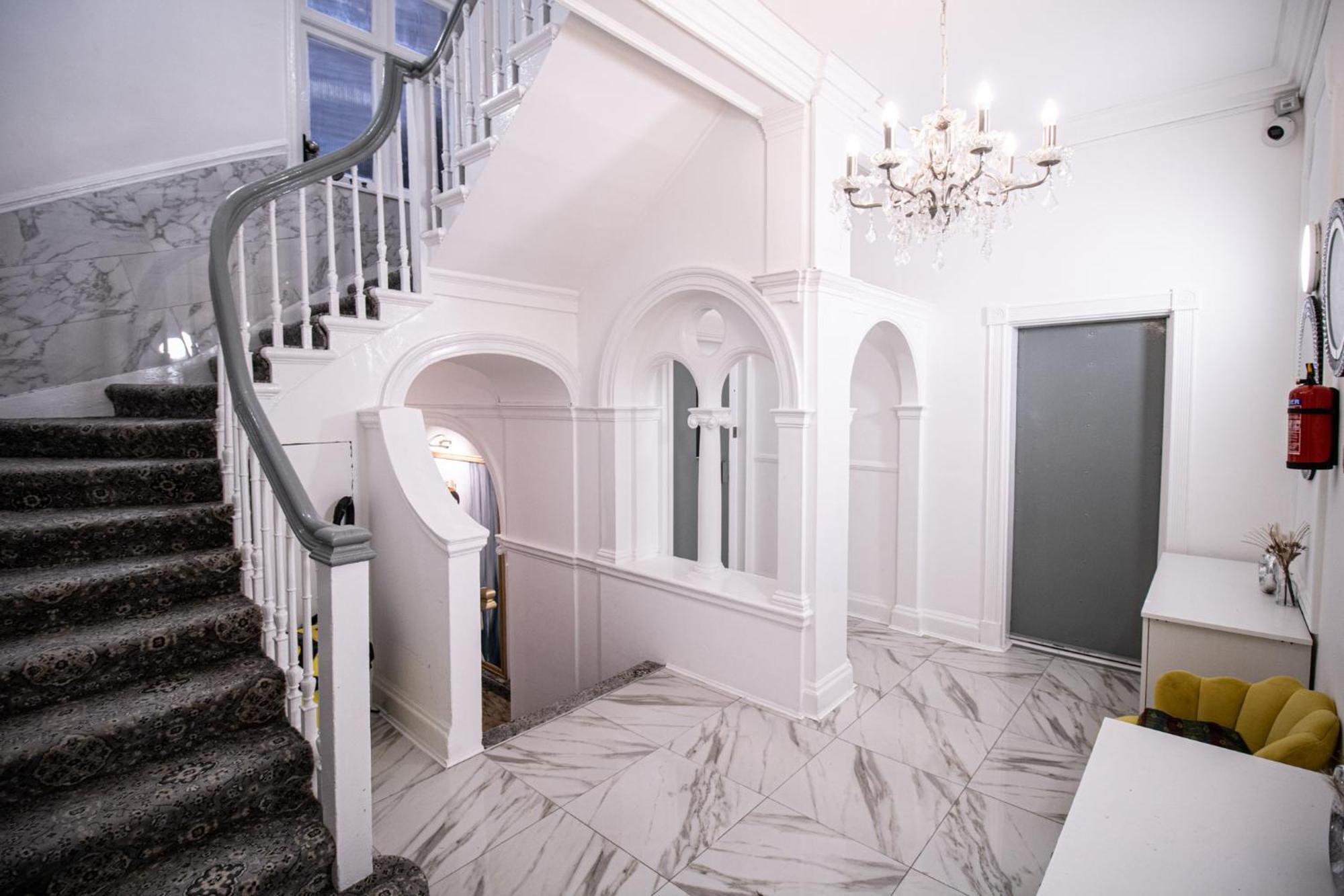 Luxurious 1-bedroom Penthouse On Oxford Street 11g Londres