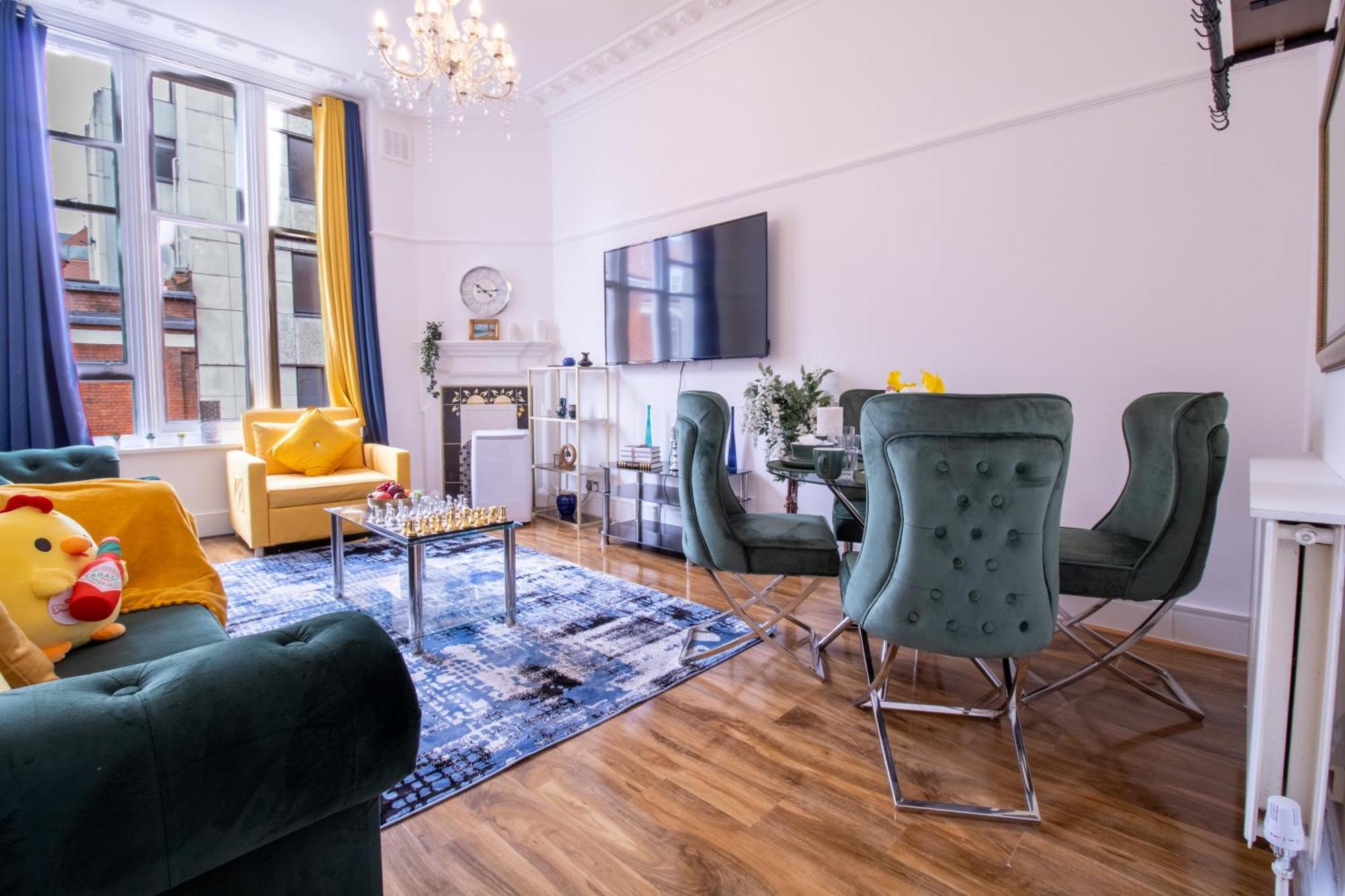 Luxurious On Oxford Street Appartement