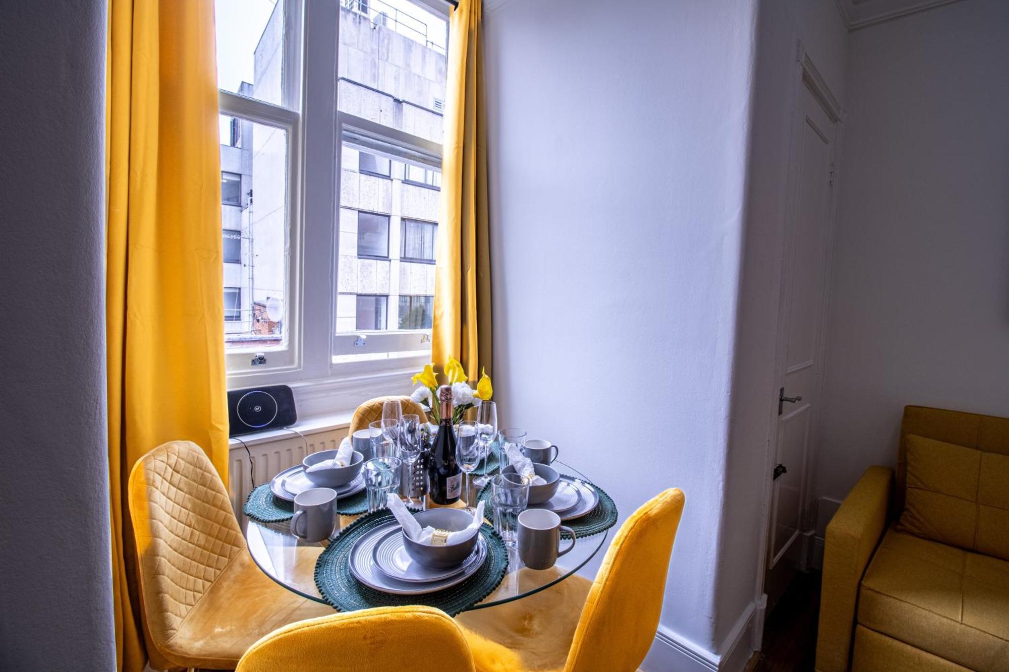 Modern 2-bedroom On Oxford Street 8gc * Londres