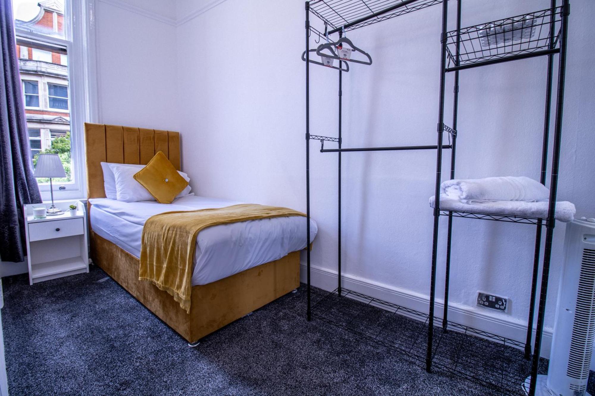 Elegant 3-bedroom On Oxford Street 2gc