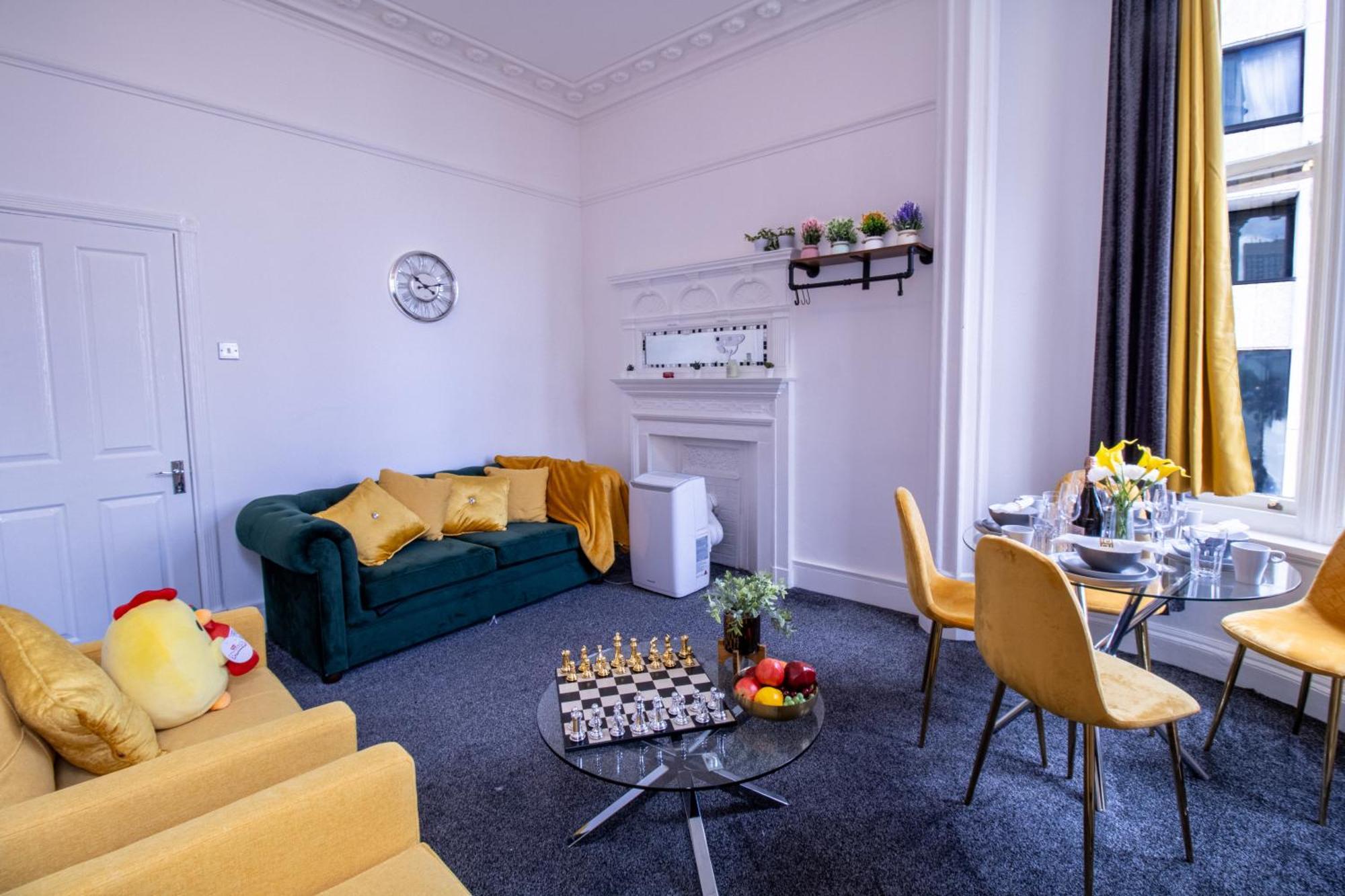 Elegant 3-bedroom On Oxford Street 2gc * London