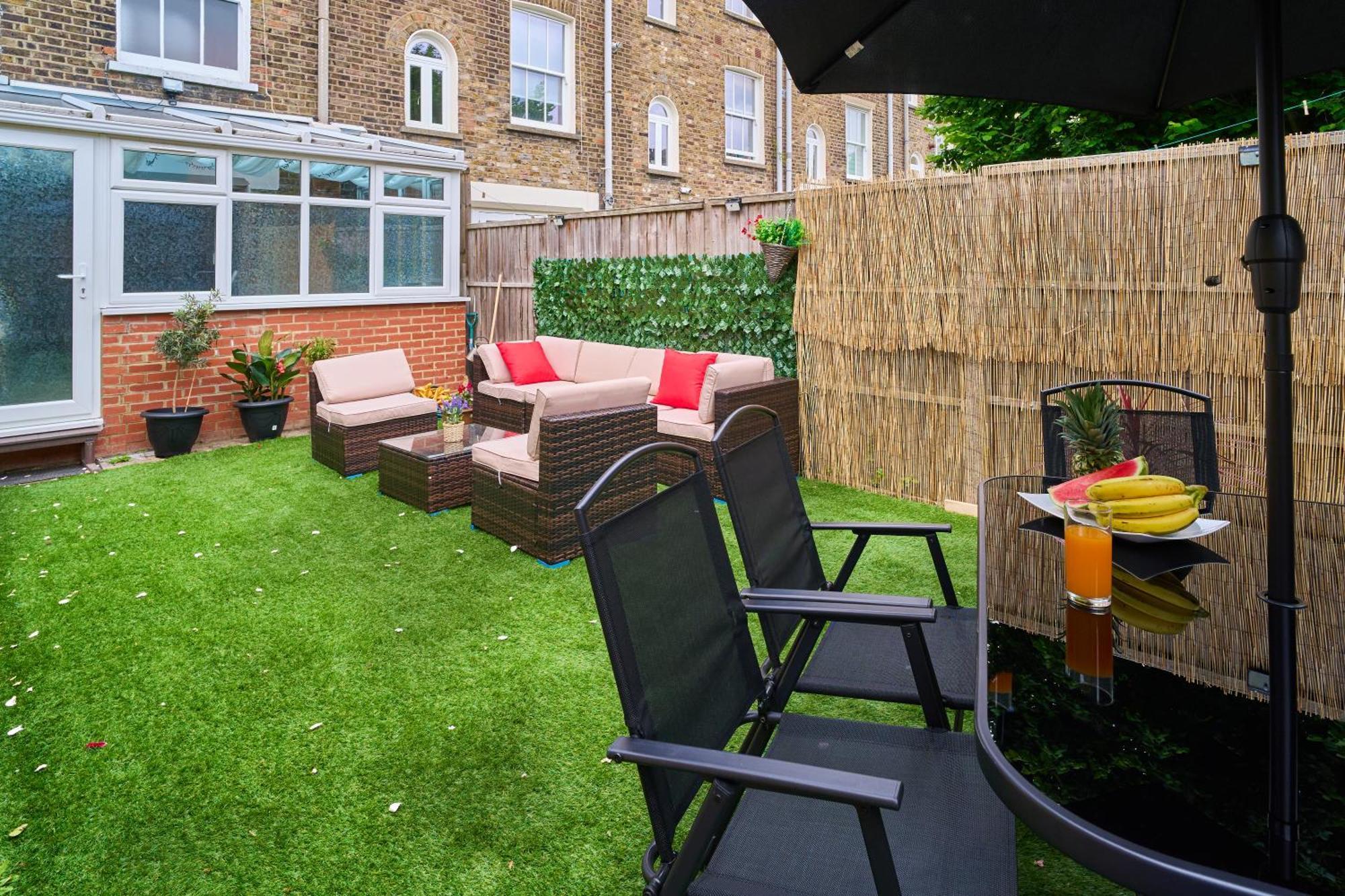 Big House With En-suites A Big Garden And Hot-tub Near Tower Bridge * Londres