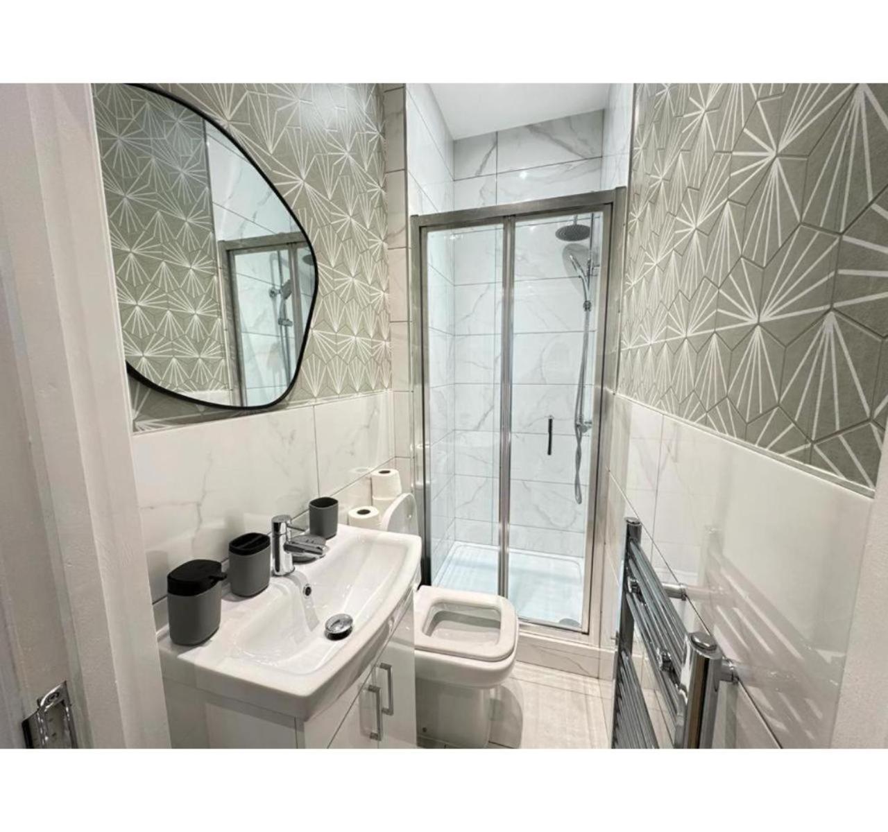 F2- Beautiful 1 Bed Flat Near Edgware Road Station Apartment