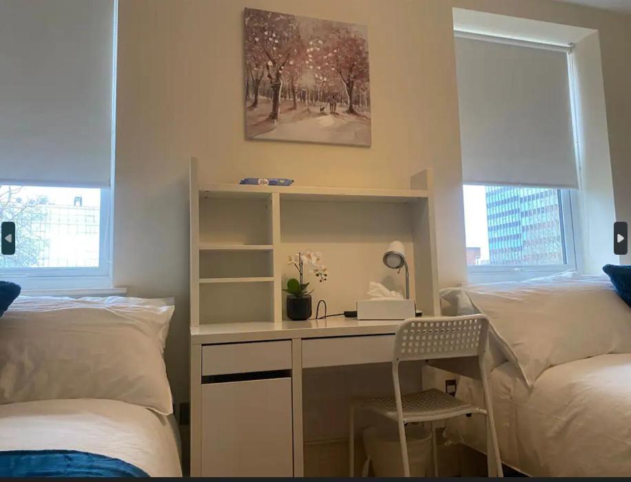 Private In Euston Square, Séjour chez l'habitant *
