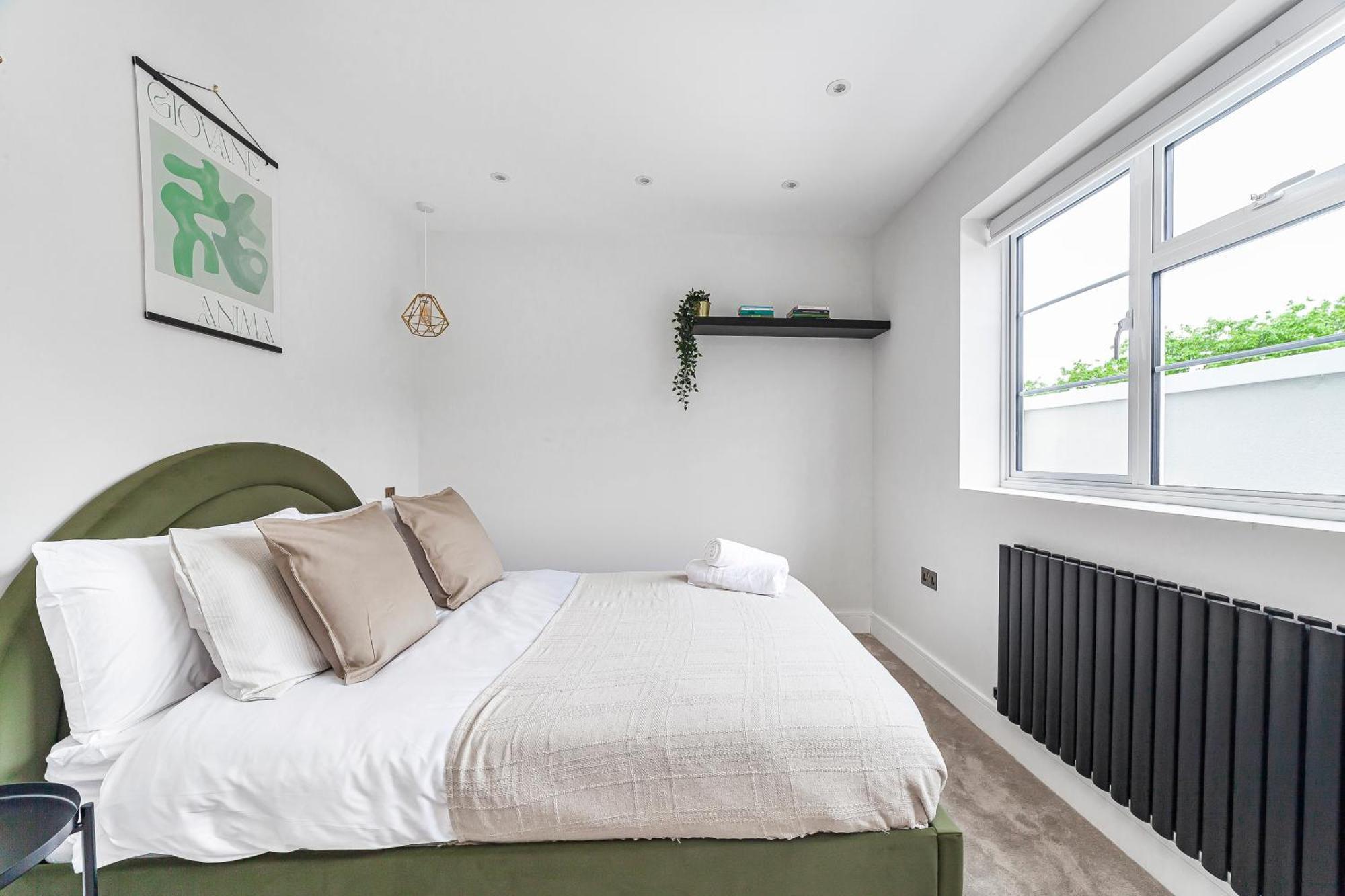 Arte - Serviced For Leisure And Business - Private Parking - 12 Minutes Walking From Wembley Stadium