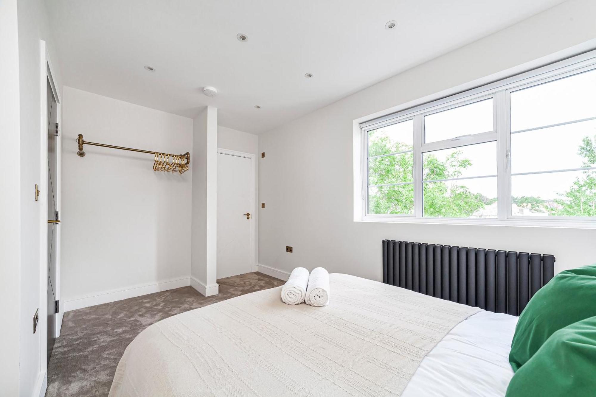 Apartamento Arte - Serviced For Leisure And Business - Private Parking - 12 Minutes Walking From Wembley Stadium