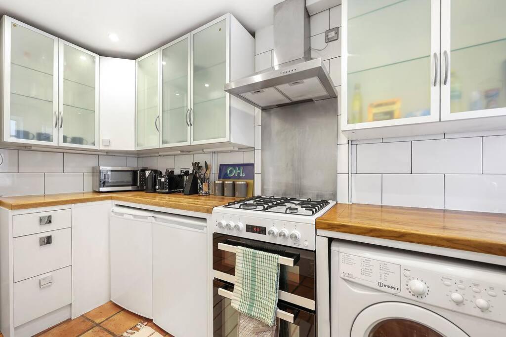Appartement Cozy Private 1-bedroom Short Term & Flexible Renting Hoxton With Free Wifi Londres