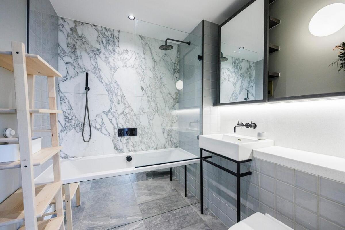 O2- Luxurious 3bd Flat With Stunning View Balcony Appartement Londres