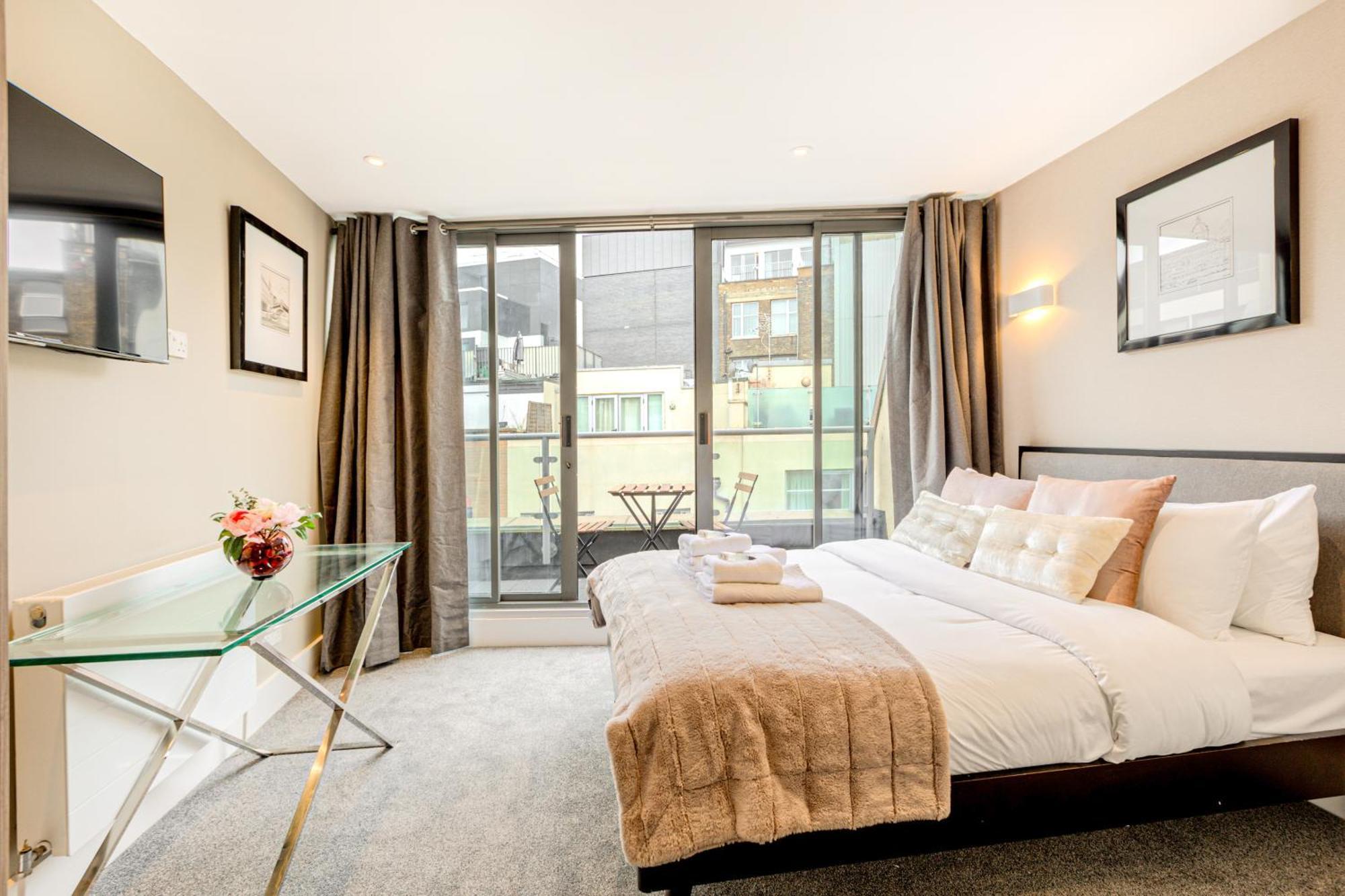 Fantastic Multilevel 3br, Vibrant Angel, 5min Tube Hébergement de vacances *