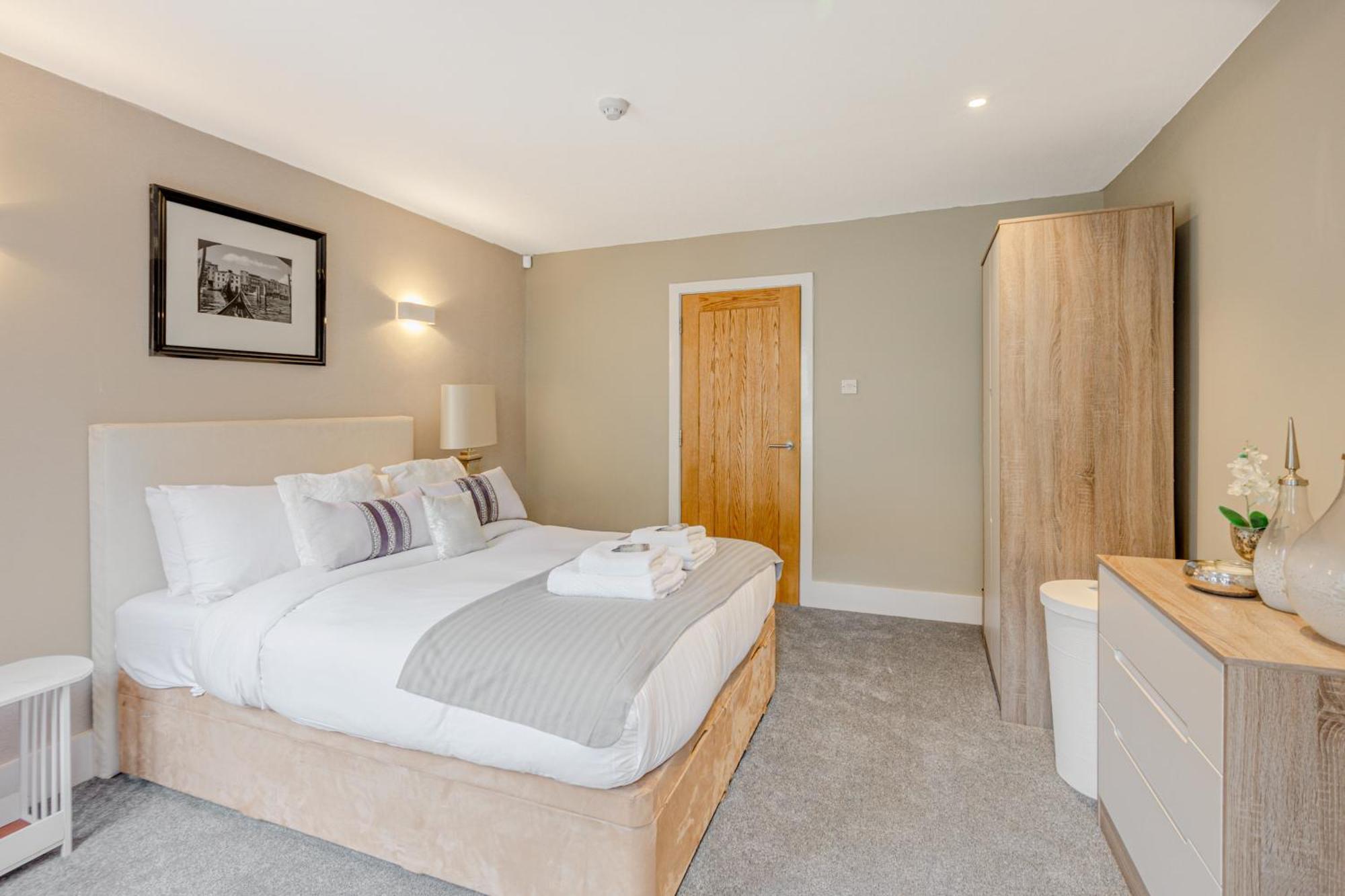 Fantastic Multilevel 3br, Vibrant Angel, 5min Tube * Londres