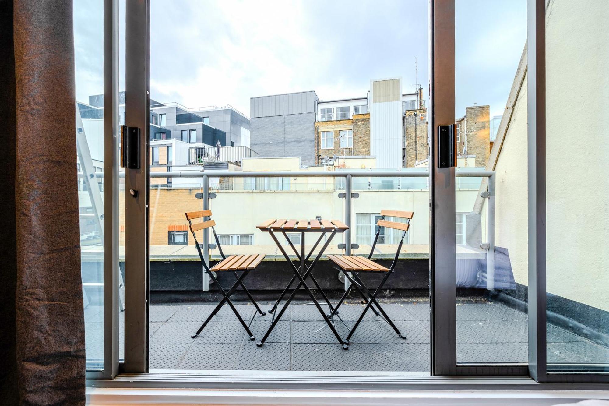 Fantastic Multilevel 3br, Vibrant Angel, 5min Tube Hébergement de vacances *