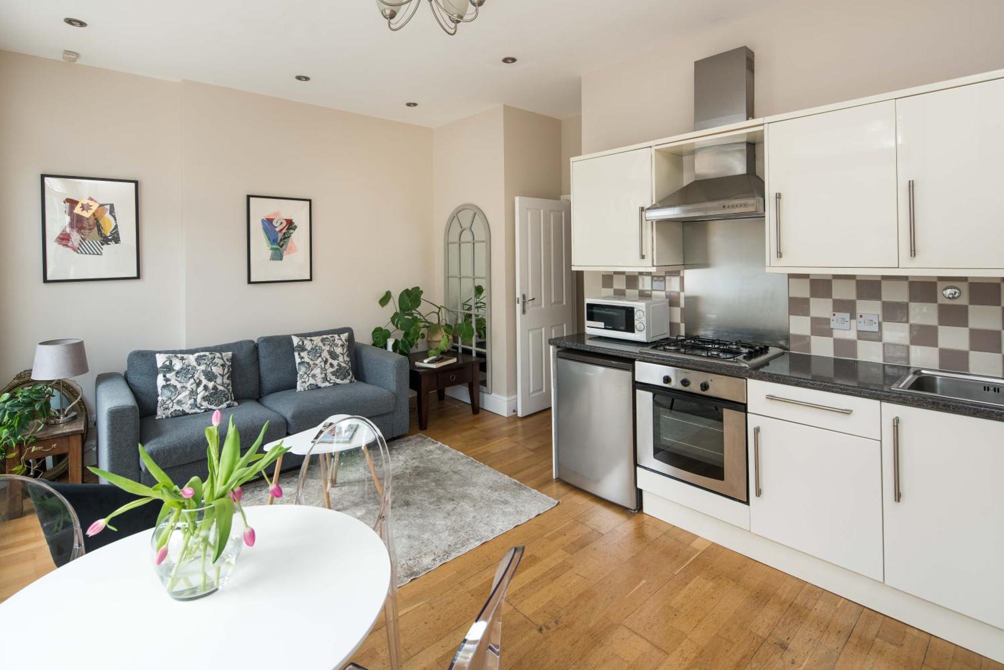 Chic 2-Bedroom Apartment On The Kings Road, Chelsea Londres