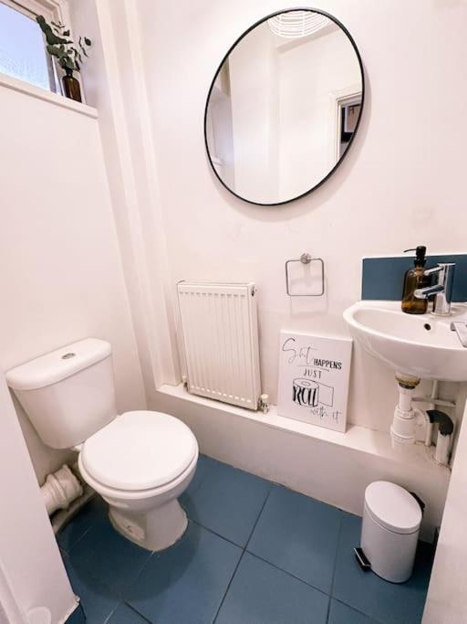 Bright & Spacious Split Level Flat In Kennington Appartement Londres