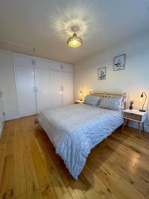 Appartement Bright & Spacious Split Level Flat In Kennington Londres
