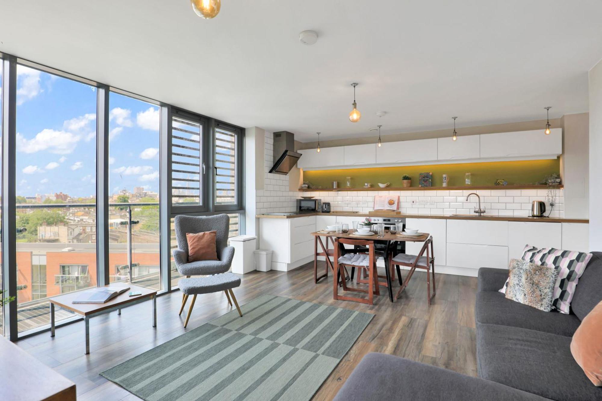 Canal View 2bd Balcony Retreat Appartement *