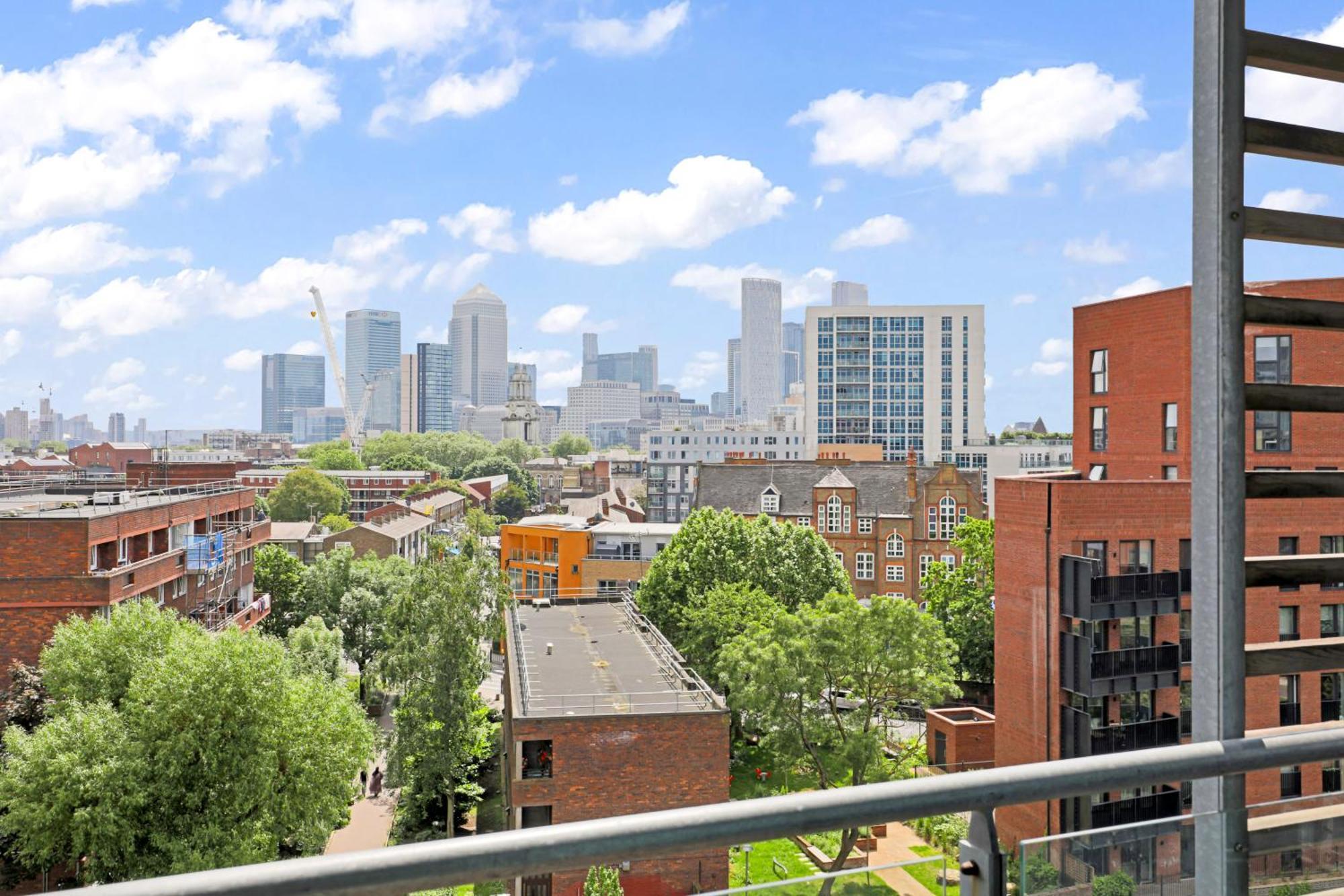 Canal View 2bd Balcony Retreat Londres
