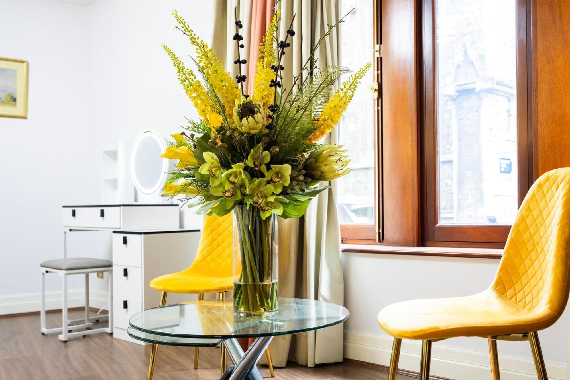 Carlton Court - Mayfair 5* Londres