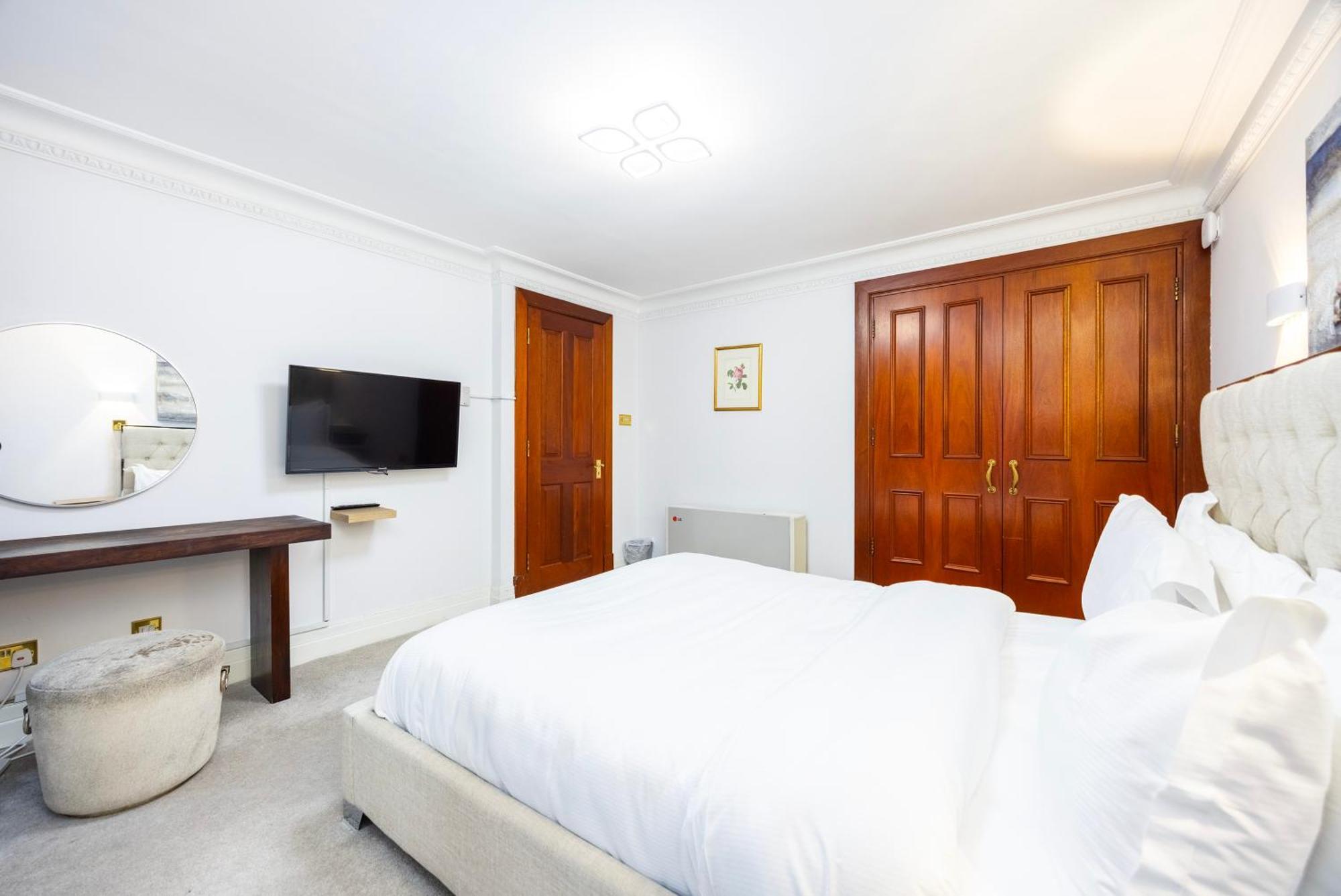 Carlton Court - Mayfair Londres