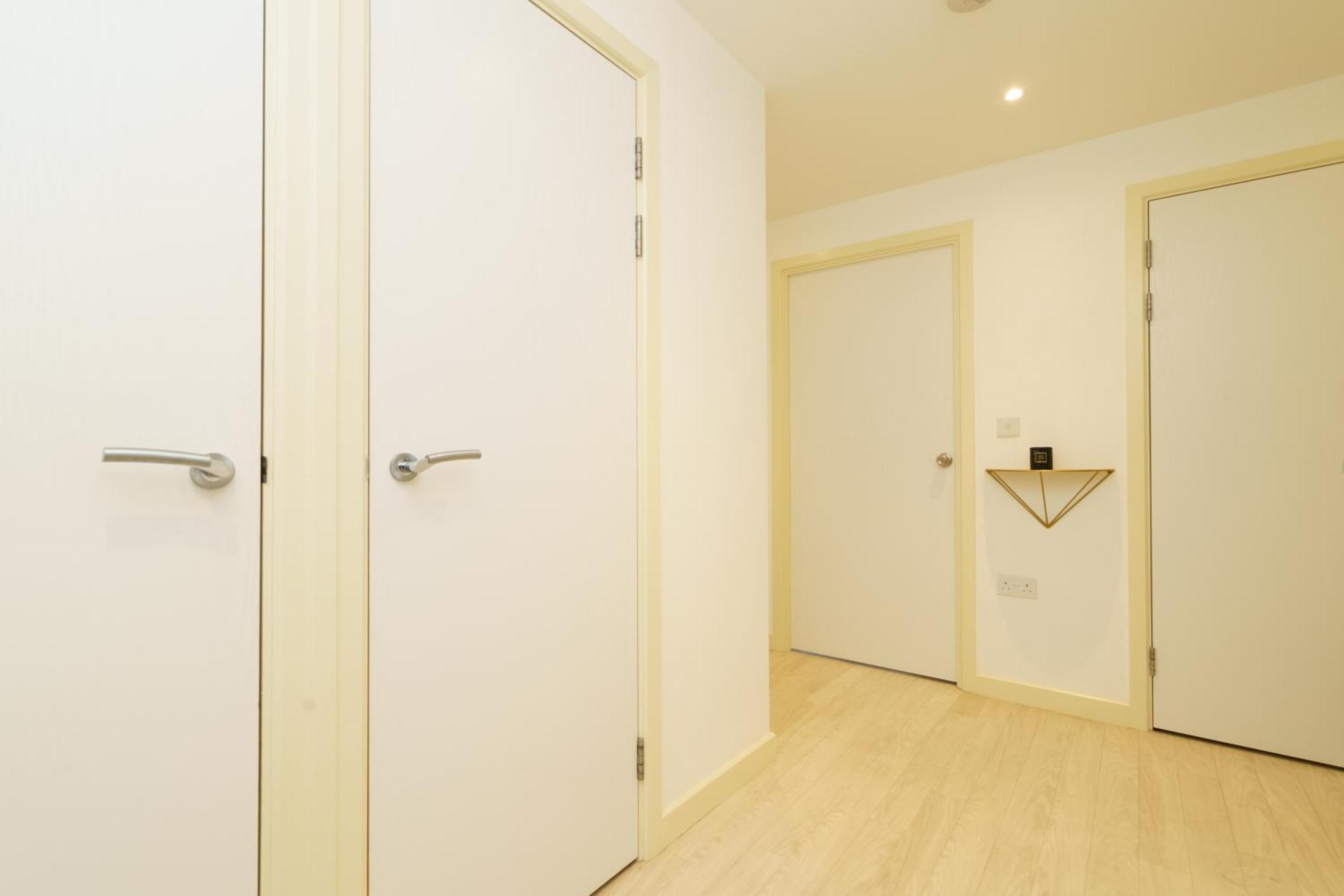 Apartamento Stylish Surrey Quays - 10 Mins From Station *
