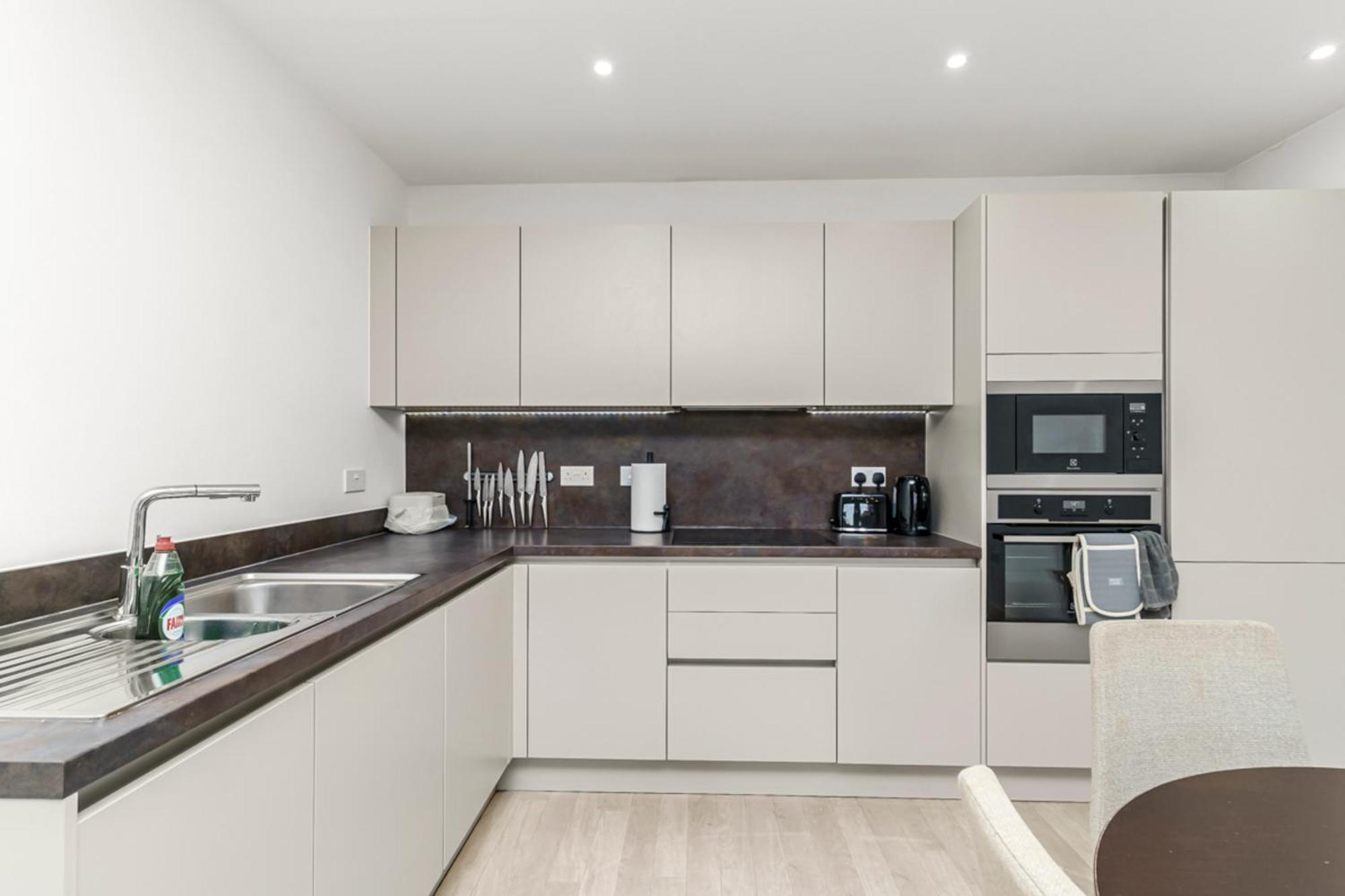 Stylish Surrey Quays - 10 Mins From Station * Londres