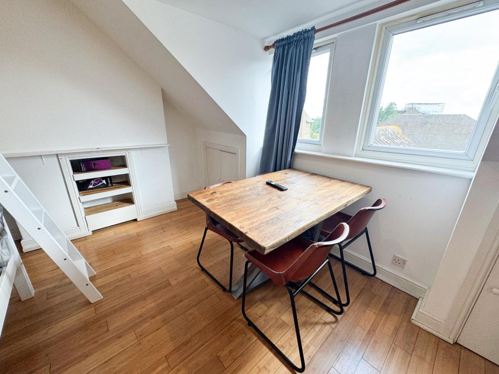 Acton Studio Apartamento Londres