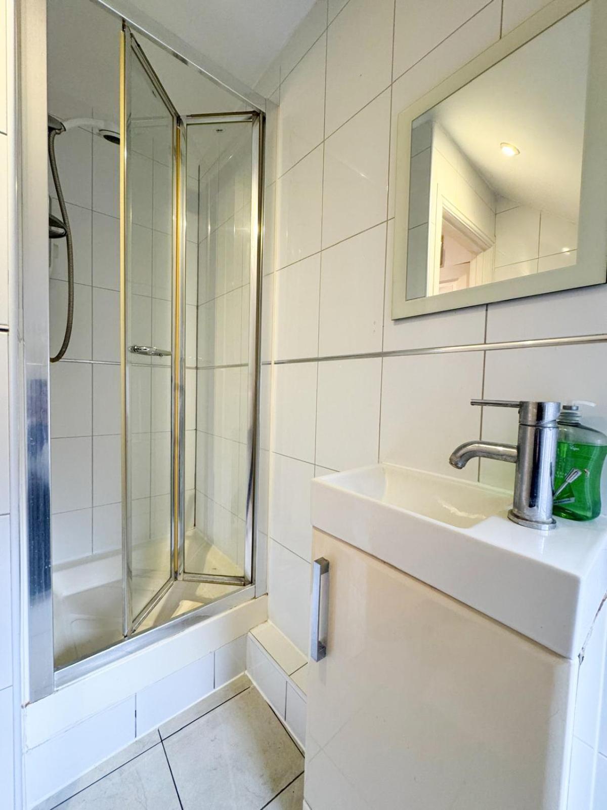 Acton Studio Apartamento