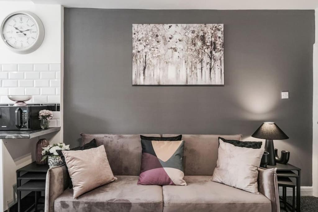 Appartement 4 Bed Flat Sleeps Up To 9 Close To Brixton Londen