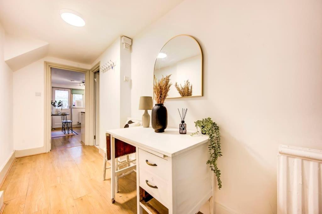 Heart Of Hackney 2bed Garden Flat Sleeps 6