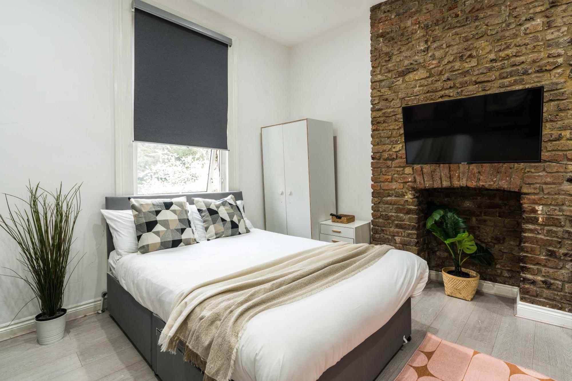 S1-4 Central - Self Equipped- 15 Minutes To Oxford Street & Marble Arch