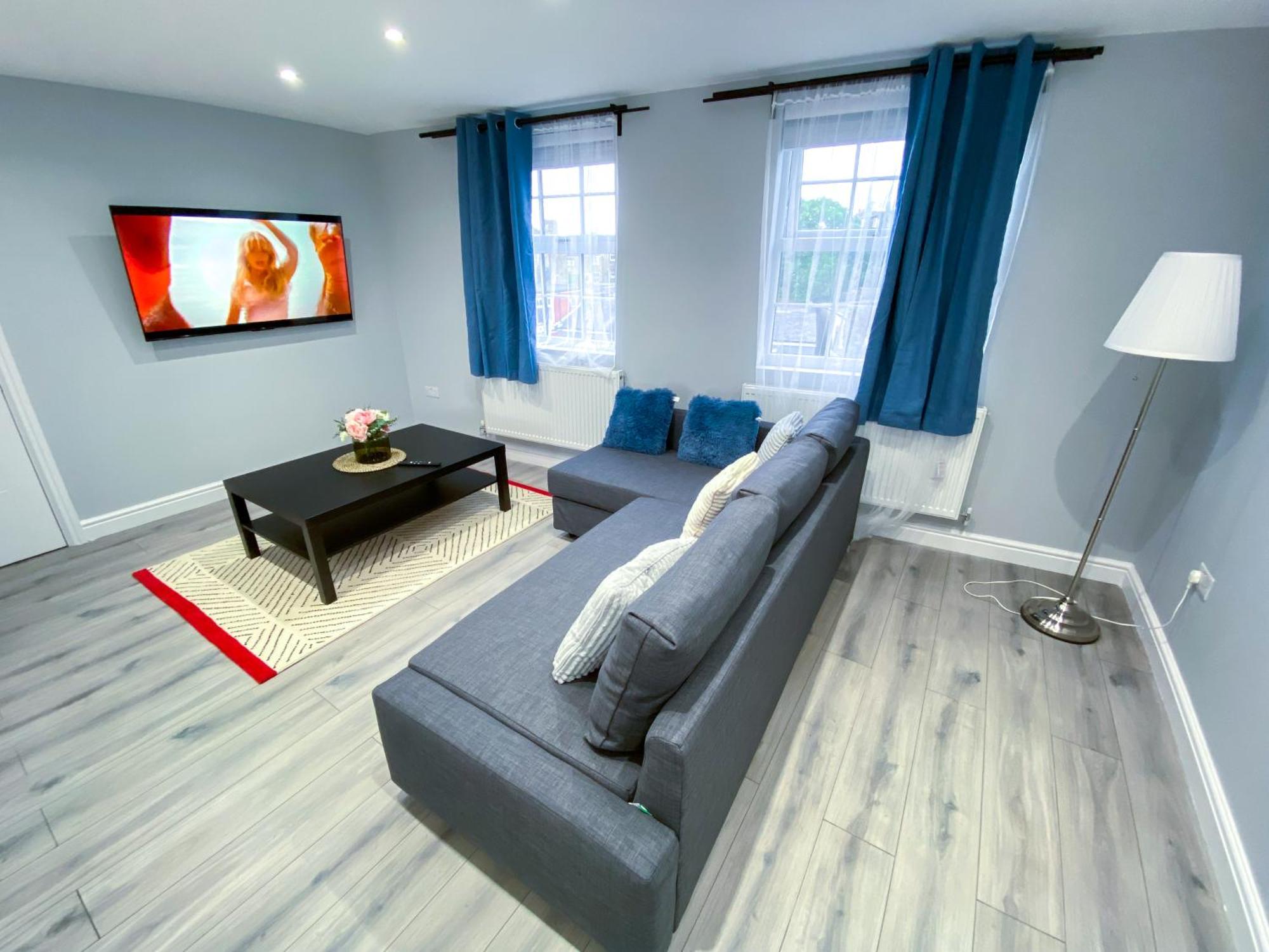 Apartamento Spacious 2-bedroom Flat In - F3 Londres
