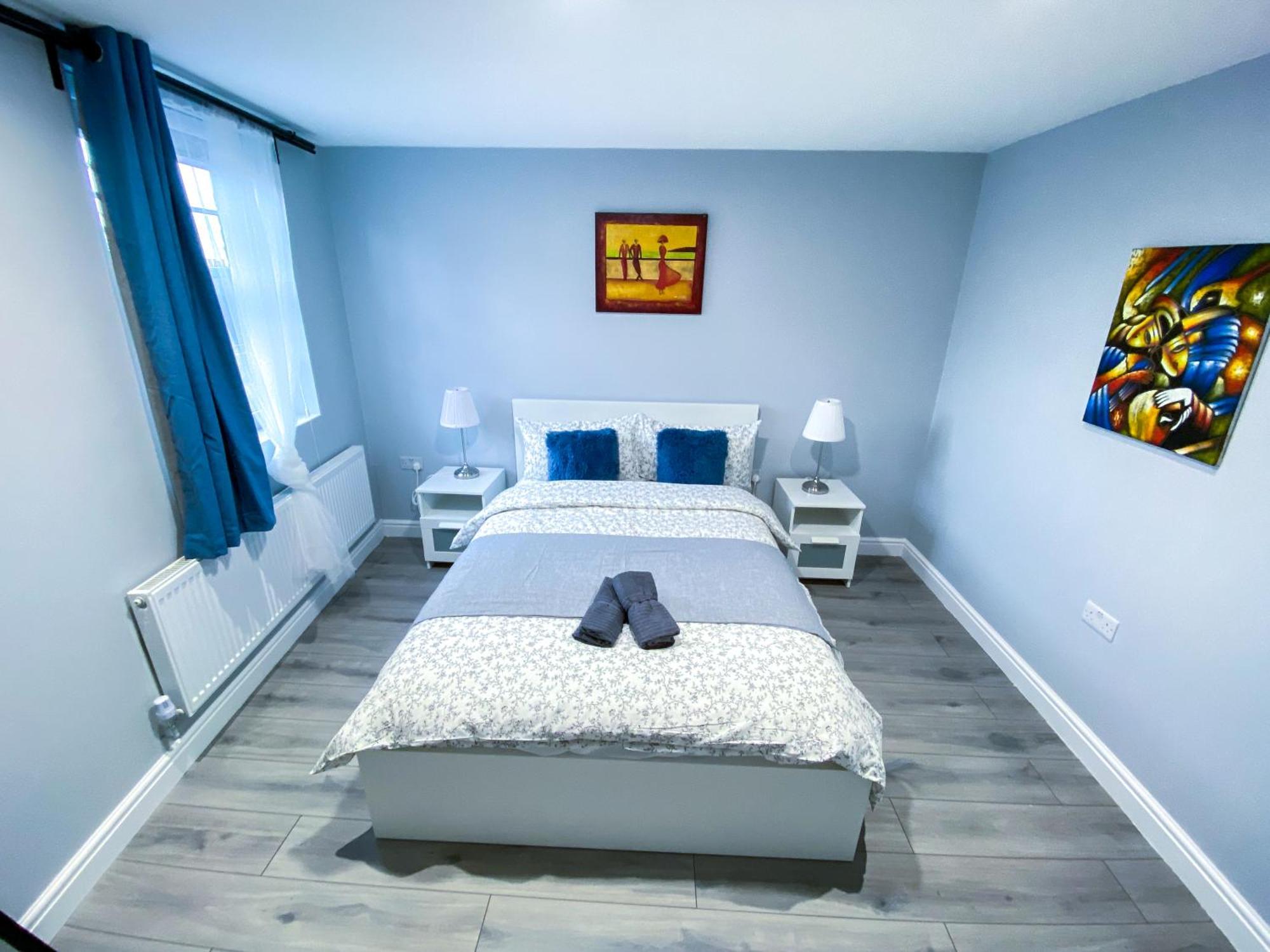 Spacious 2-bedroom Flat In - F3 Apartamento