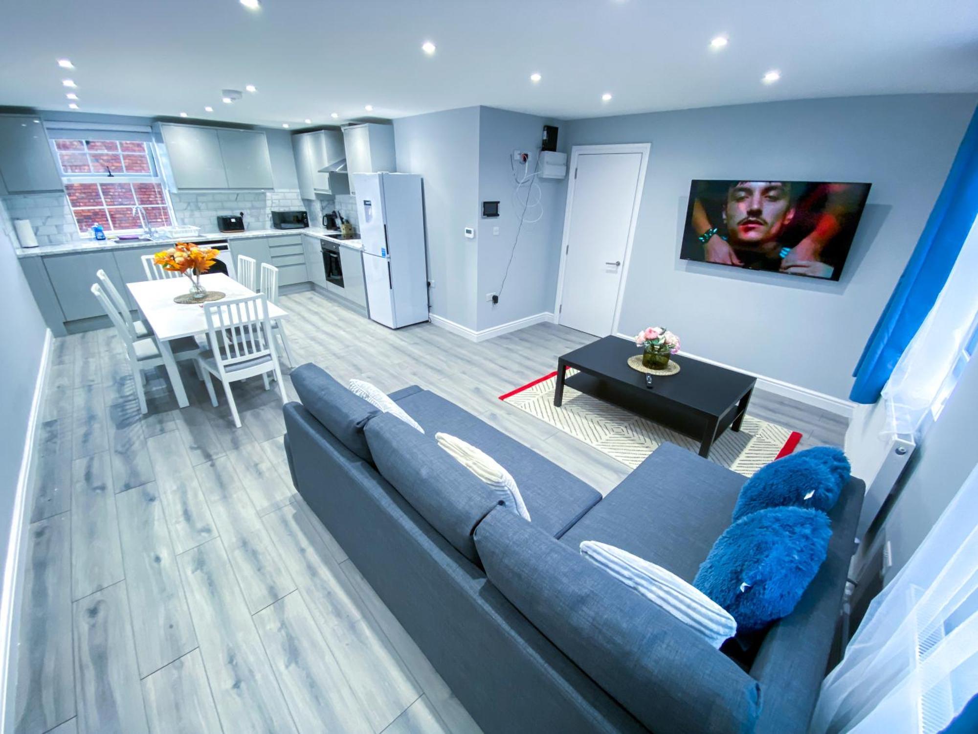 Spacious 2-bedroom Flat In - F3 Apartamento Londres