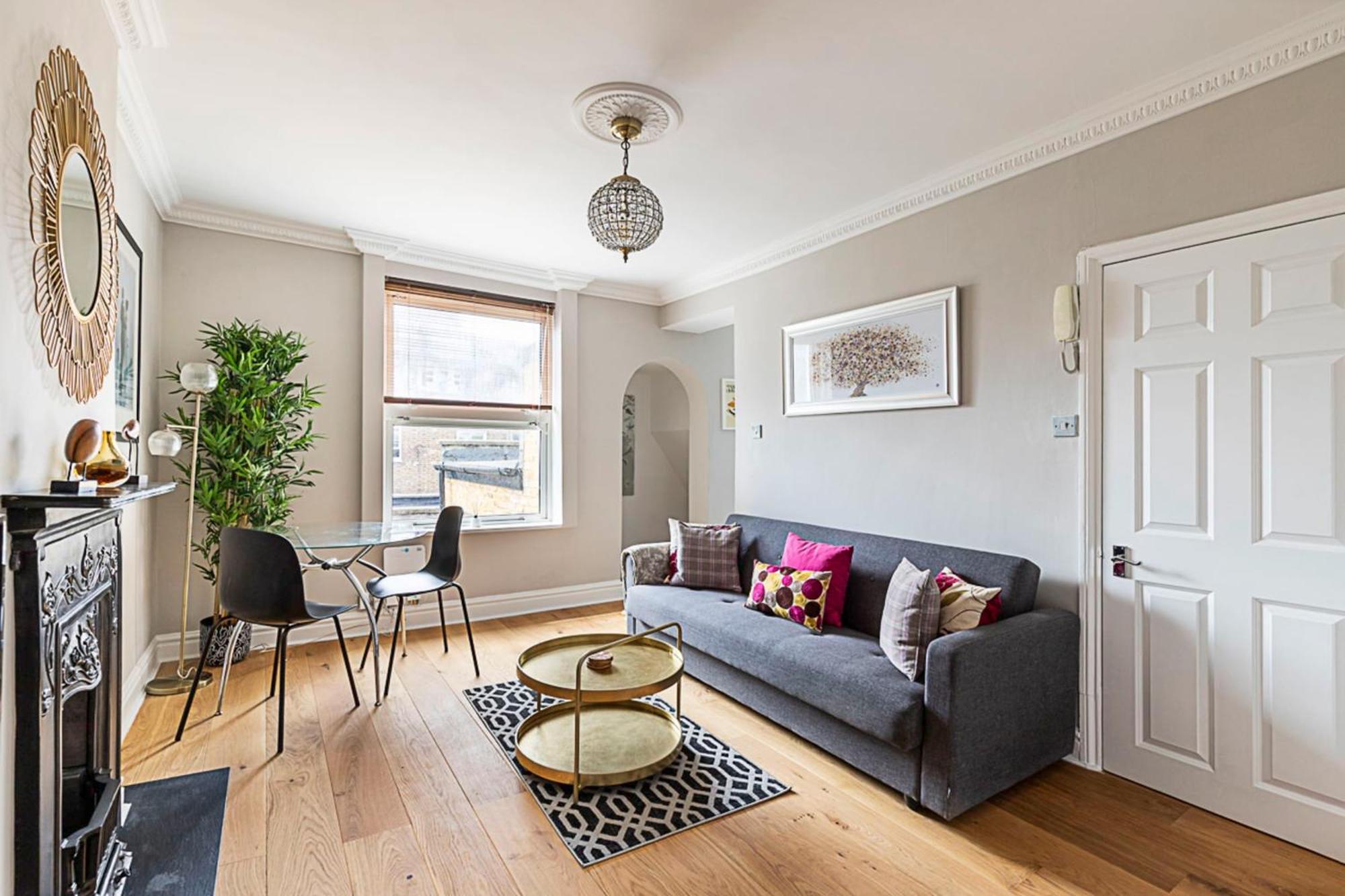 Apartamento Modern Top-floor Victorian Charm In Kensington