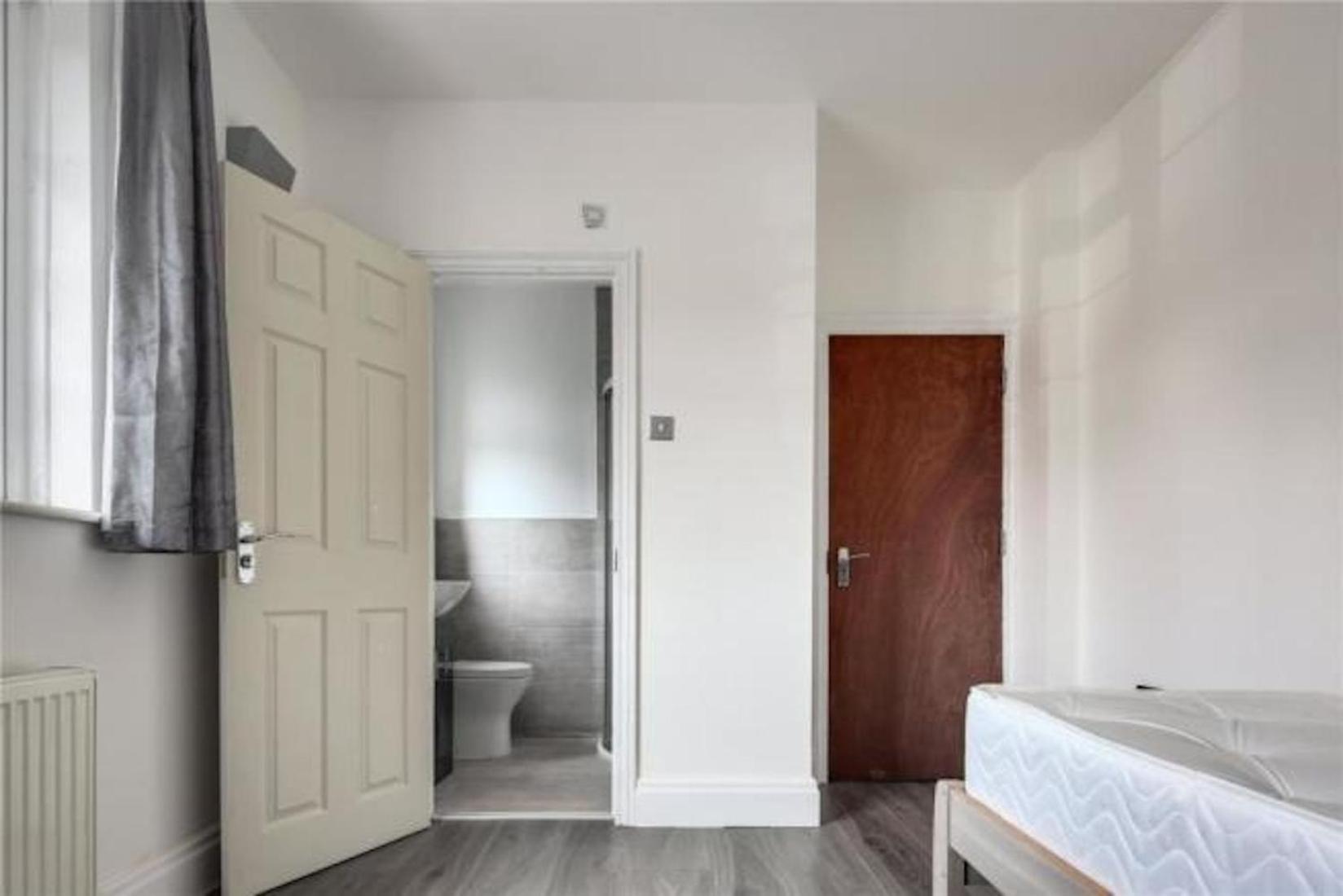 Maison d'hôtes In Guest - Limehouse Townhomes Modern Spacious Serviced Double *