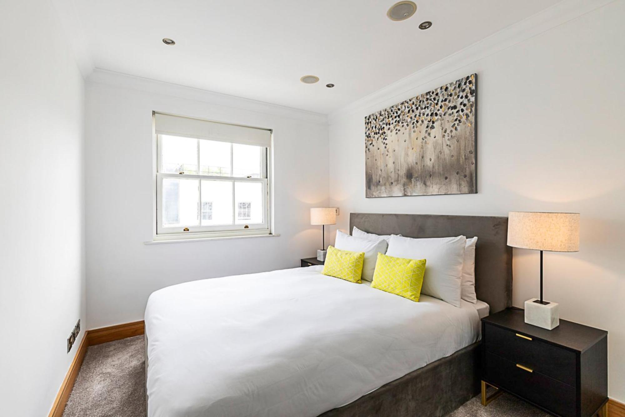 Elegant And Cosy Family In Marylebone Appartement