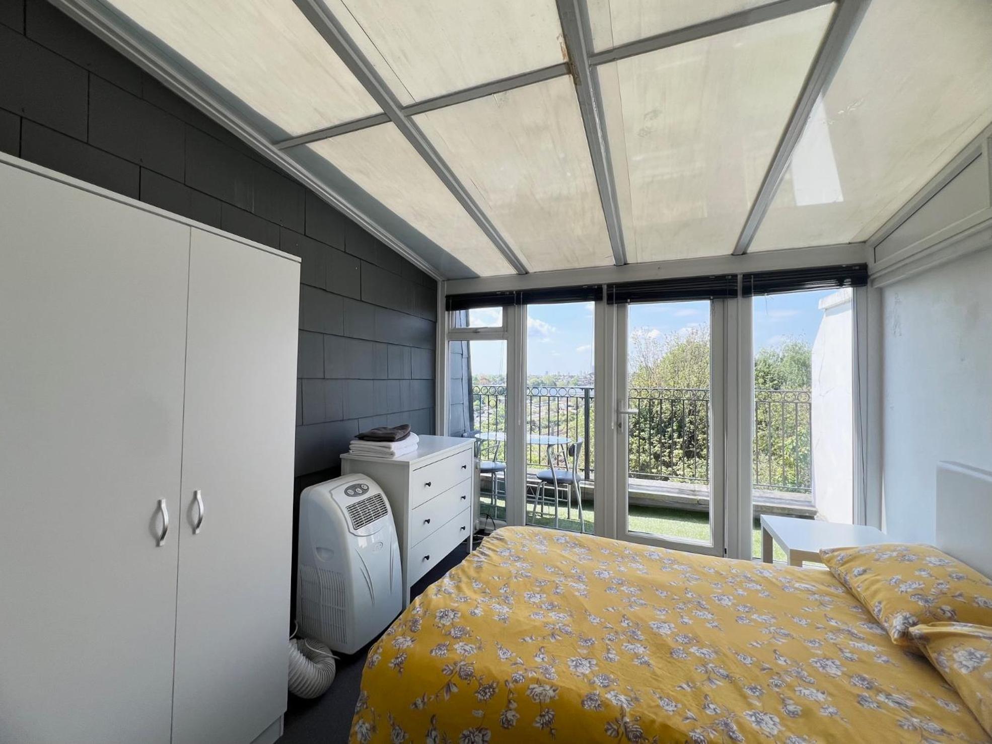 Apartamento Comfy 2 Bedroom - Finchley Road, *