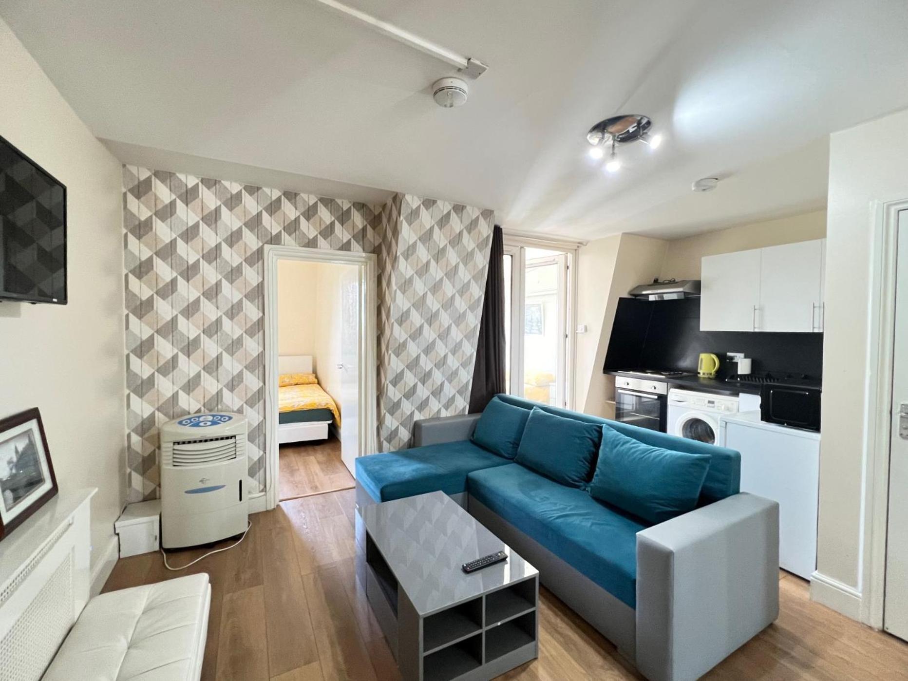 Comfy 2 Bedroom - Finchley Road,