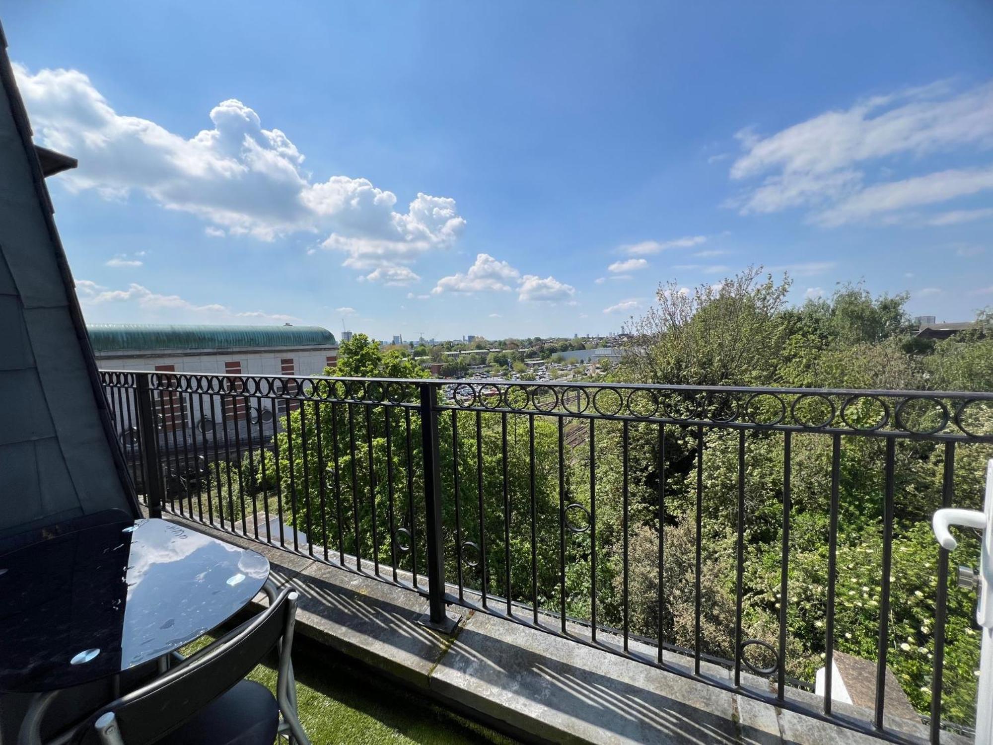 Apartamento Comfy 2 Bedroom - Finchley Road,