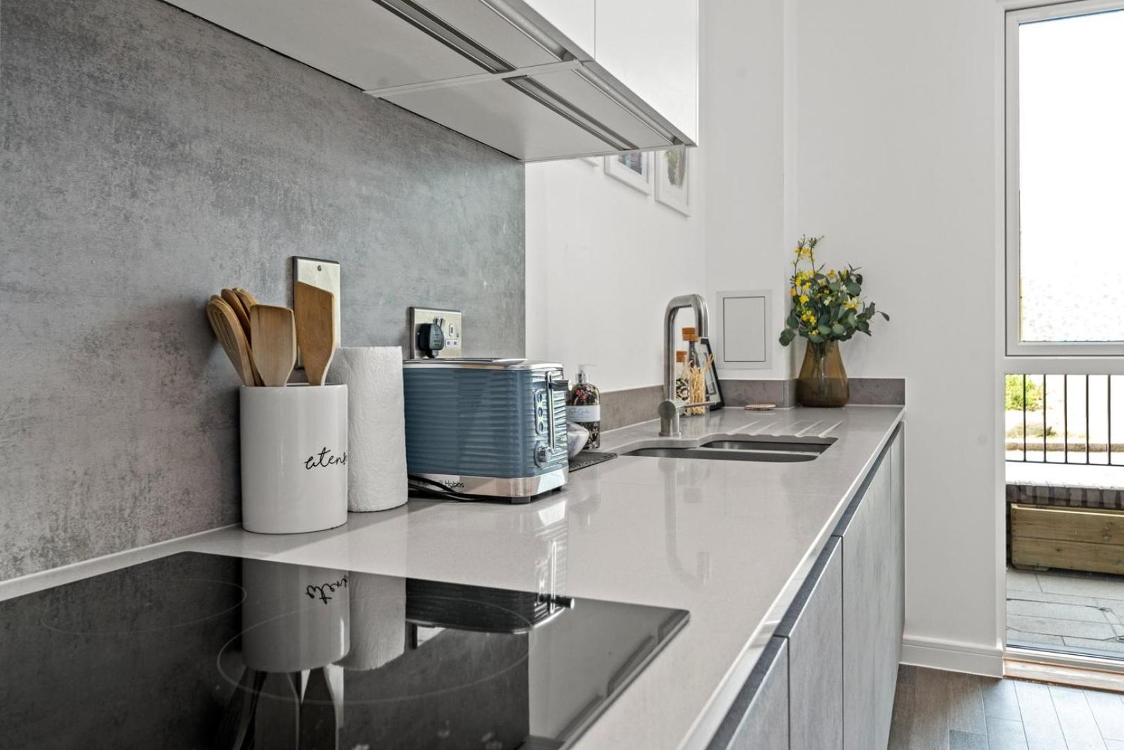 Guestready - A Modern Gem In Acton Appartement *