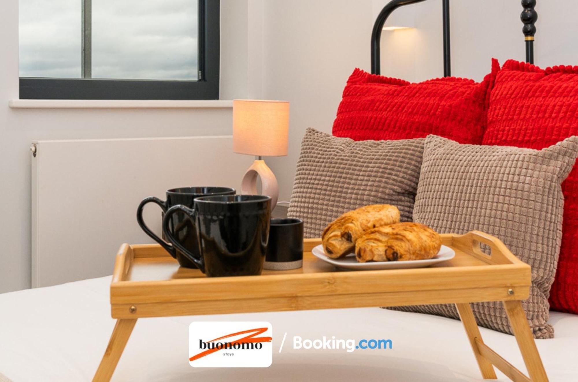 Two Bedroom At Buonomo Short Lets & Serviced Close To Wimbledon Tennis Courts
