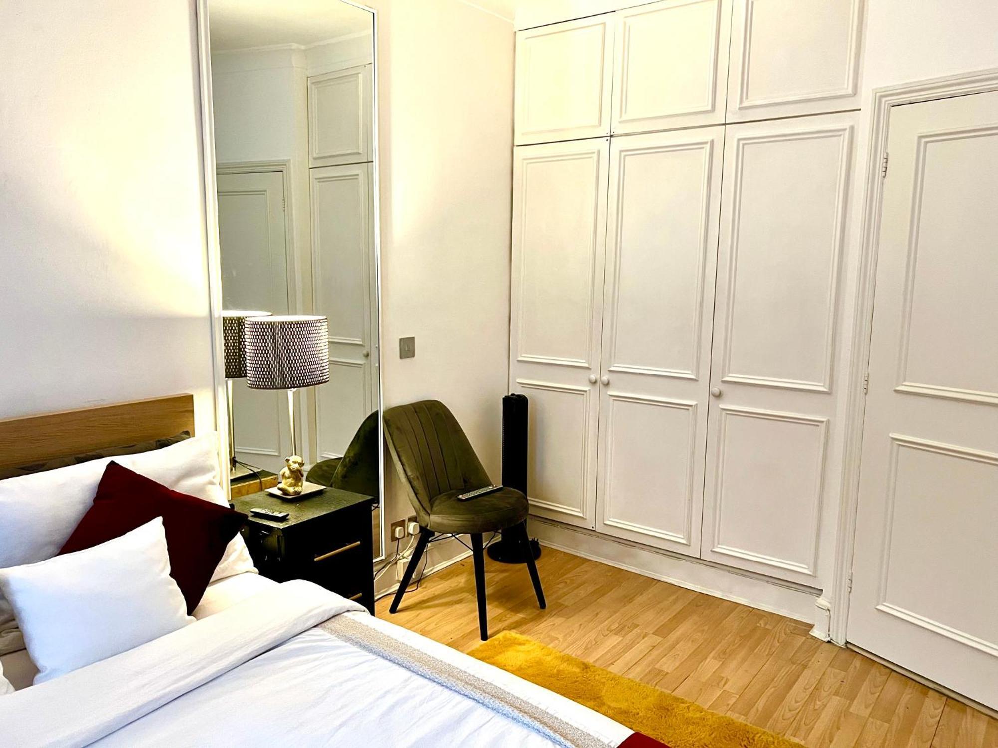 Knightsbridge One Bedroom Flat Apartamento Londres