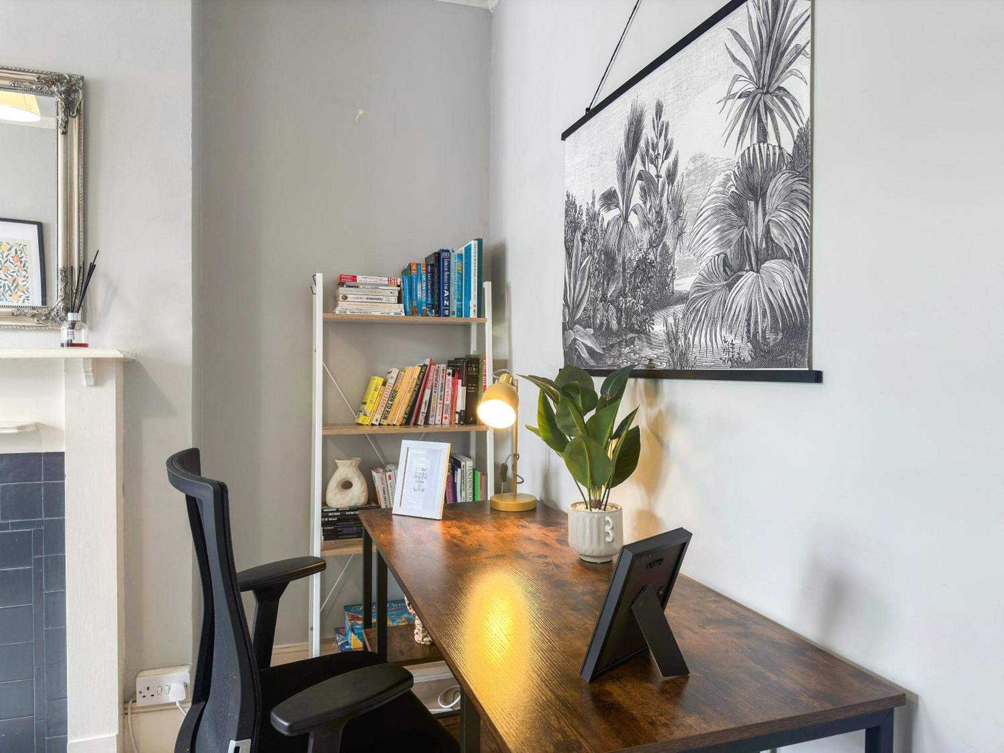 Stylish 1-bed Flat In Willesden With Private Patio *
