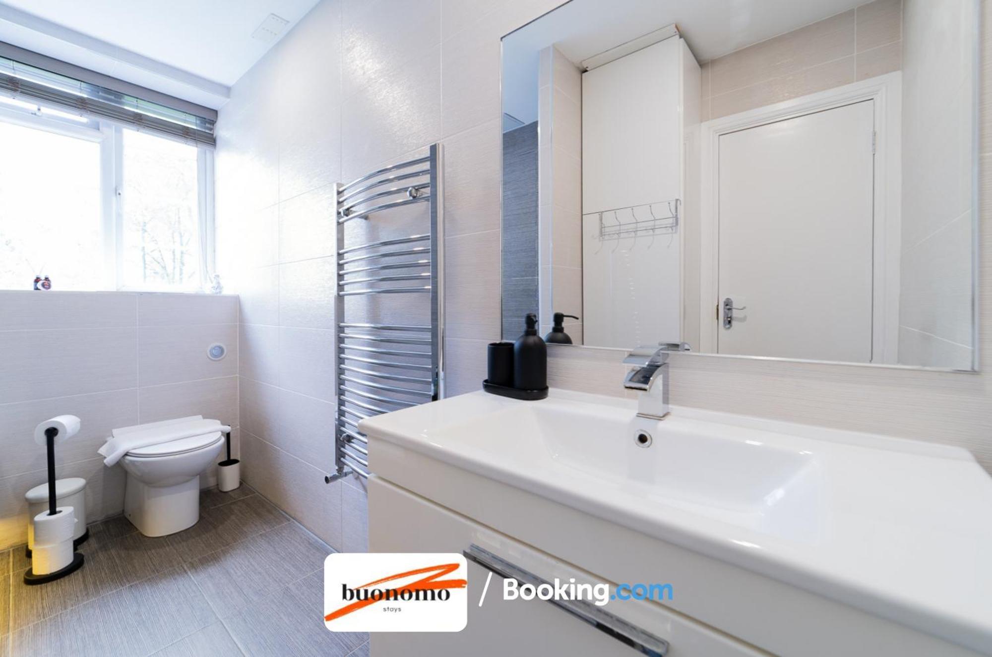 Two Bedroom By Buonomo Short Lets & Serviced In Islington Londres