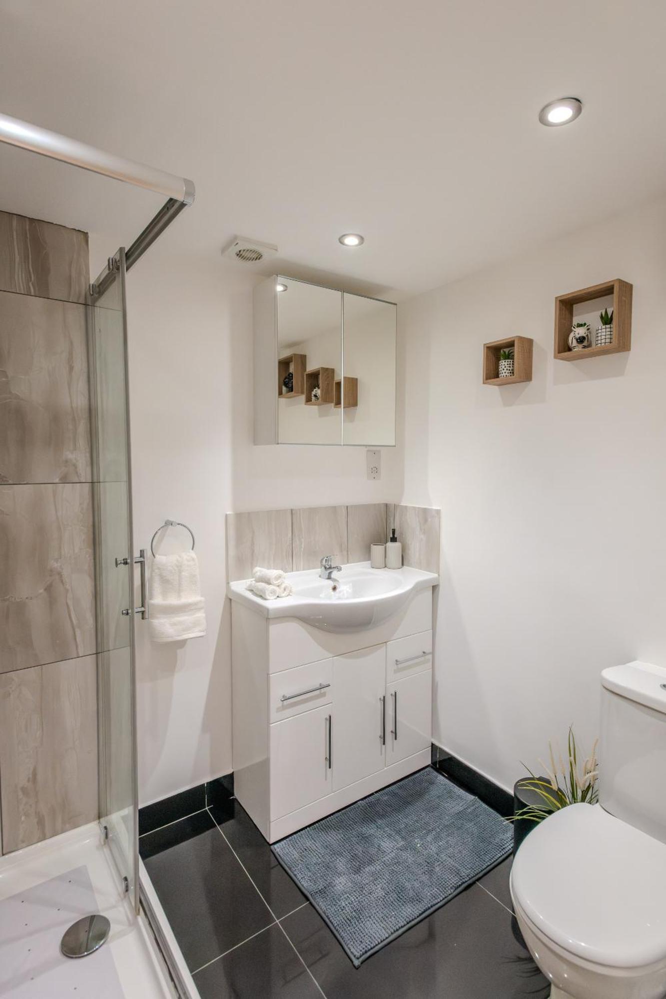 Cosy 1 Bedroom Basement With Private Patio Area Apartamento Londres