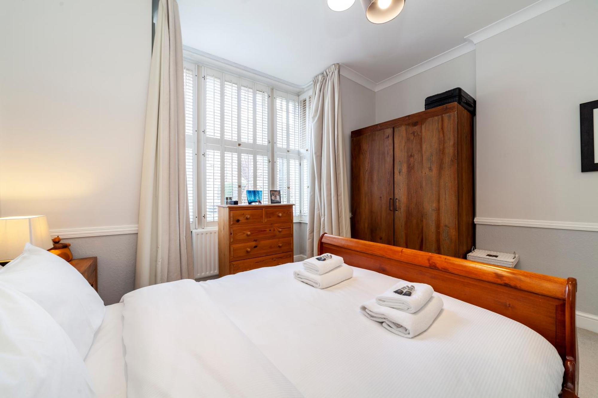 Spacious 3br 2bh With Garden In West Putney Apartamento
