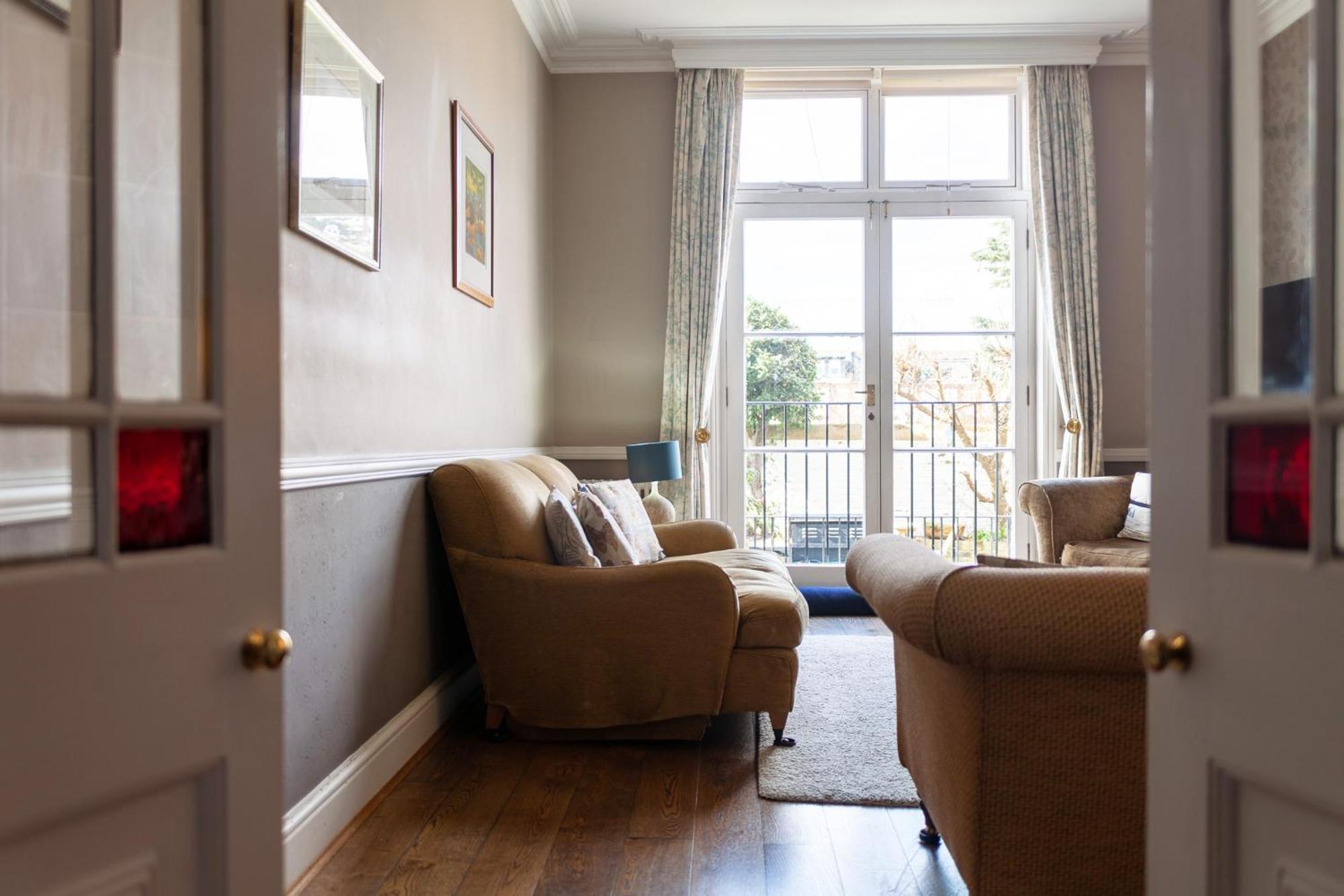 Spacious 3br 2bh With Garden In West Putney Apartamento *