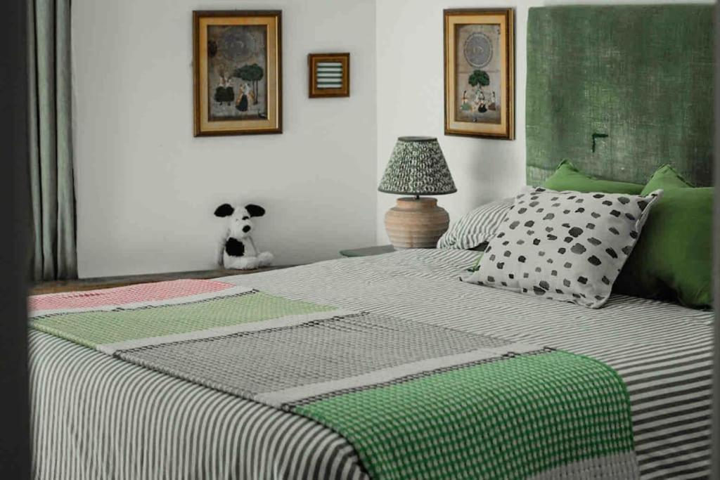 Appartement Beautiful, Quiet Flat With Patio Close To Metro *